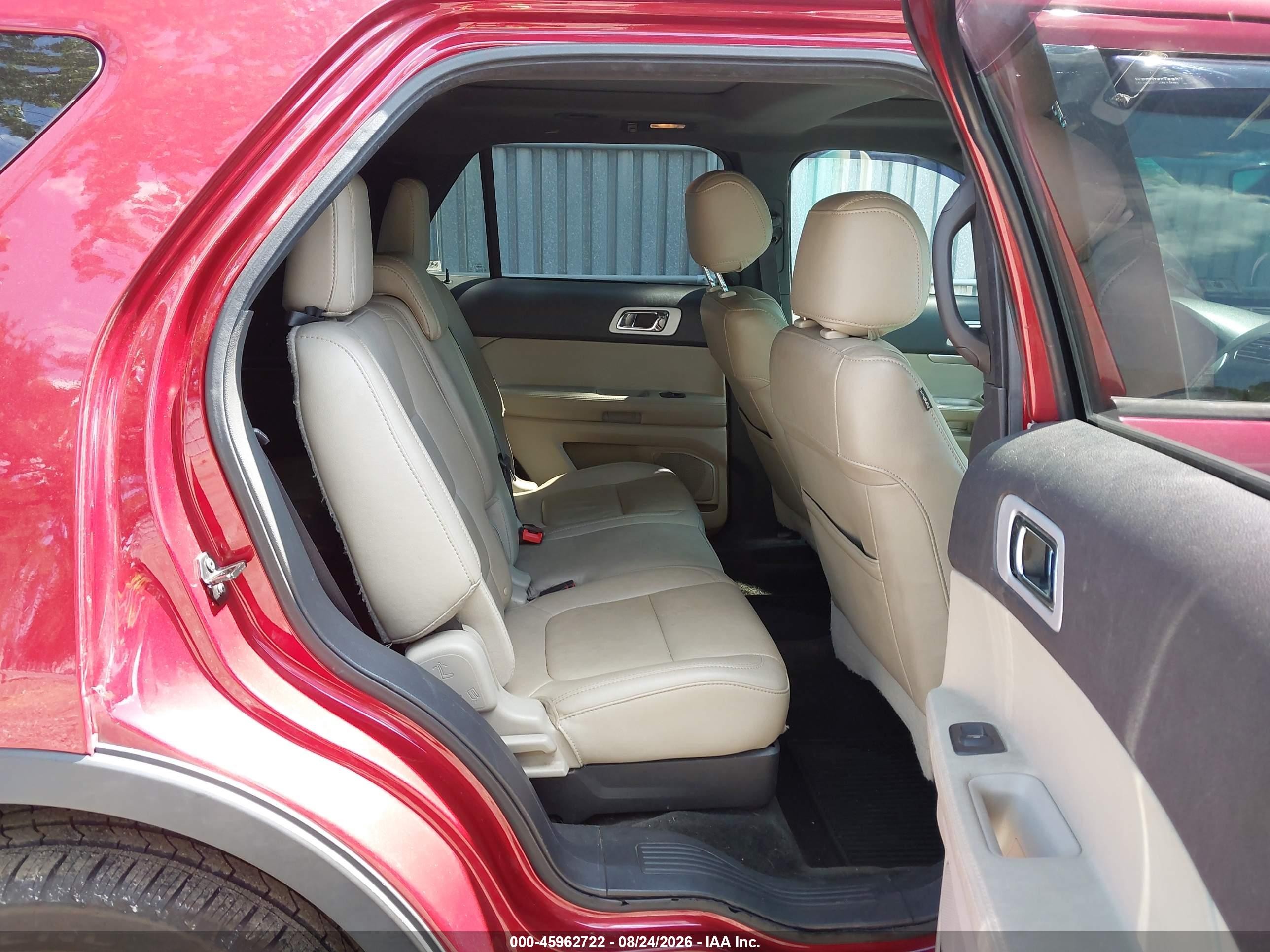 2015 Ford Explorer Xlt Red vin: 1FM5K8D85FGC32555