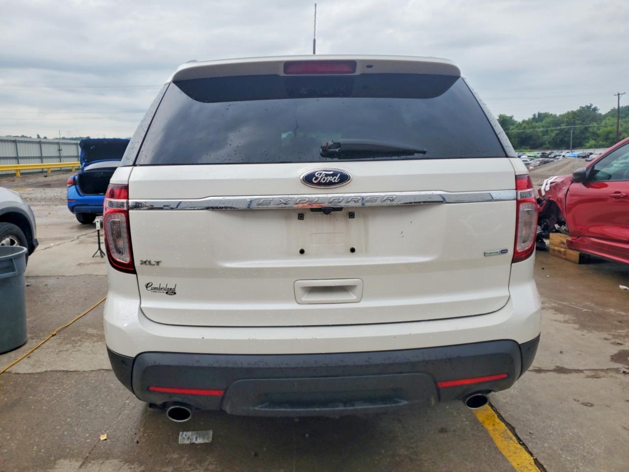 2015 Ford Explorer Xlt White vin: 1FM5K8D85FGC45550