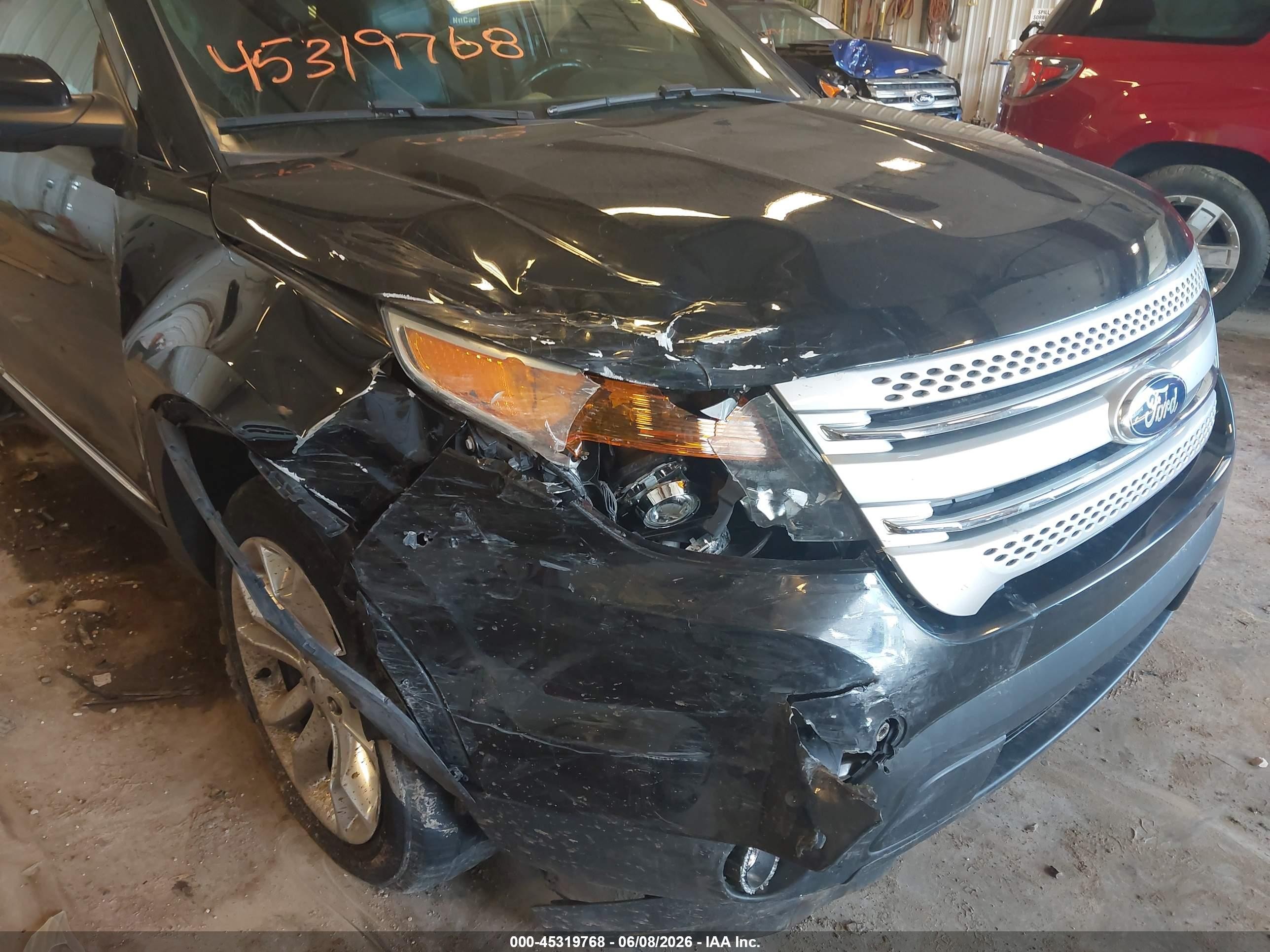 2015 Ford Explorer Xlt Черный vin: 1FM5K8D85FGC48304