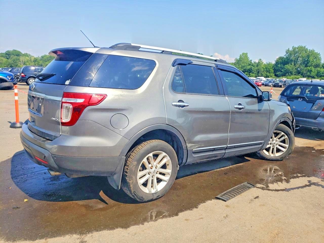2013 Ford Explorer Xlt Gray vin: 1FM5K8D86DGA00592