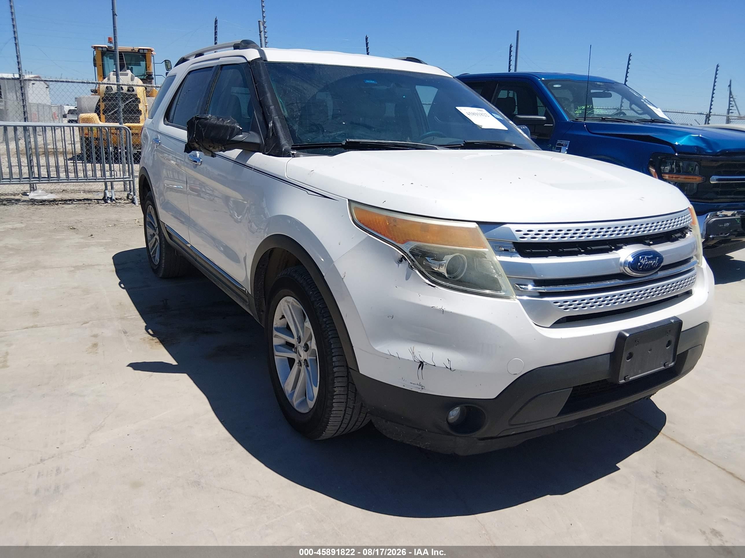 2013 Ford Explorer Xlt White vin: 1FM5K8D86DGA13987