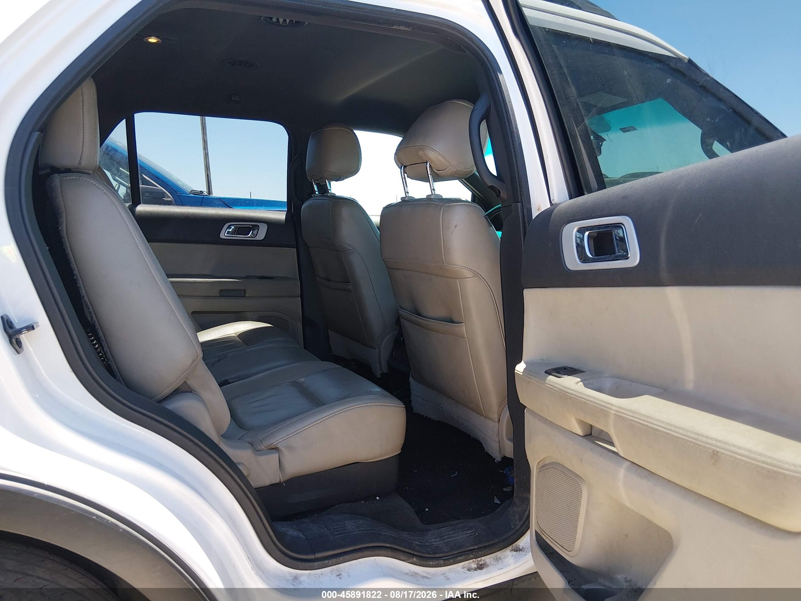 2013 Ford Explorer Xlt White vin: 1FM5K8D86DGA13987