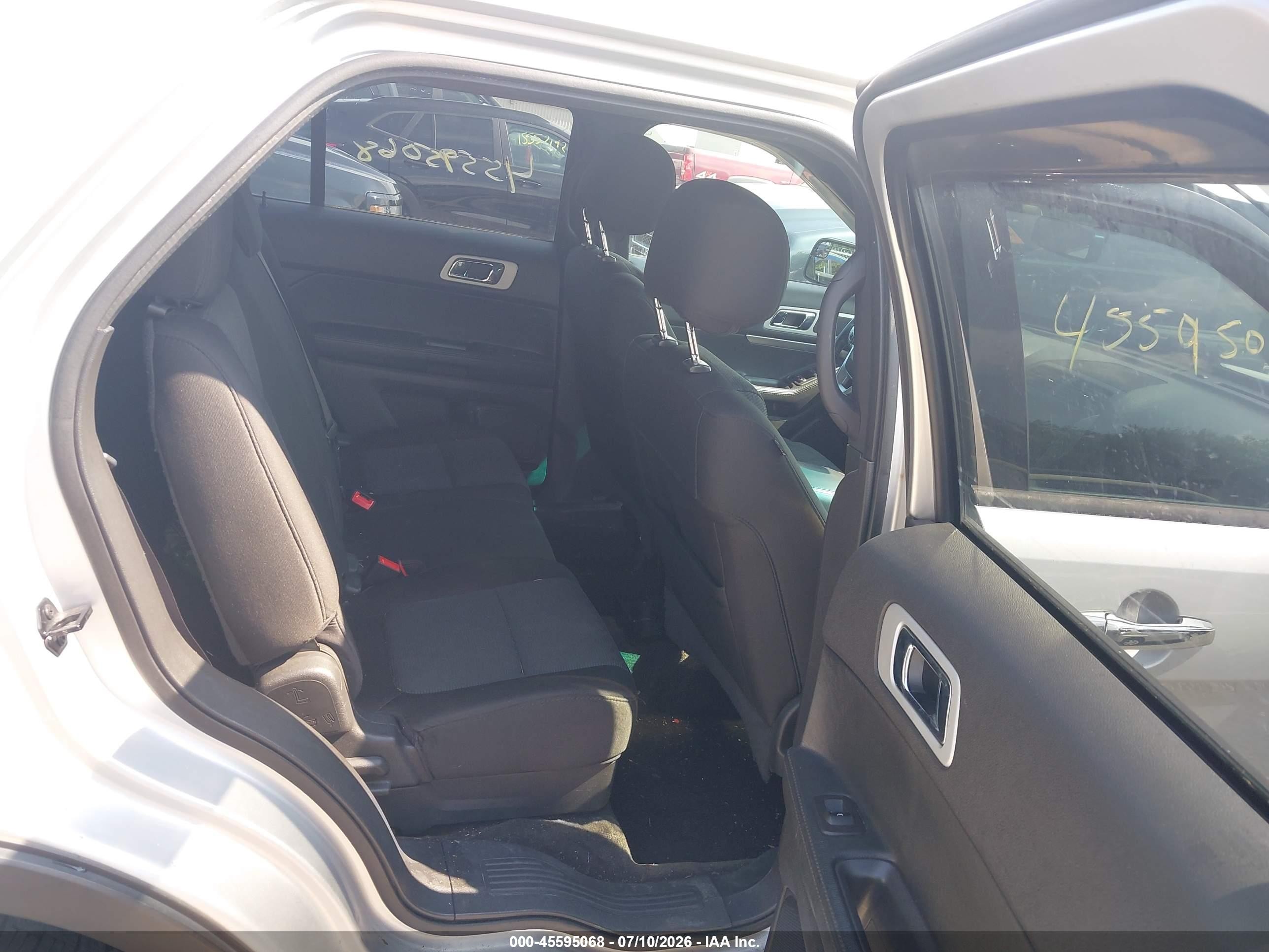 2013 Ford Explorer Xlt Silver vin: 1FM5K8D86DGA50683