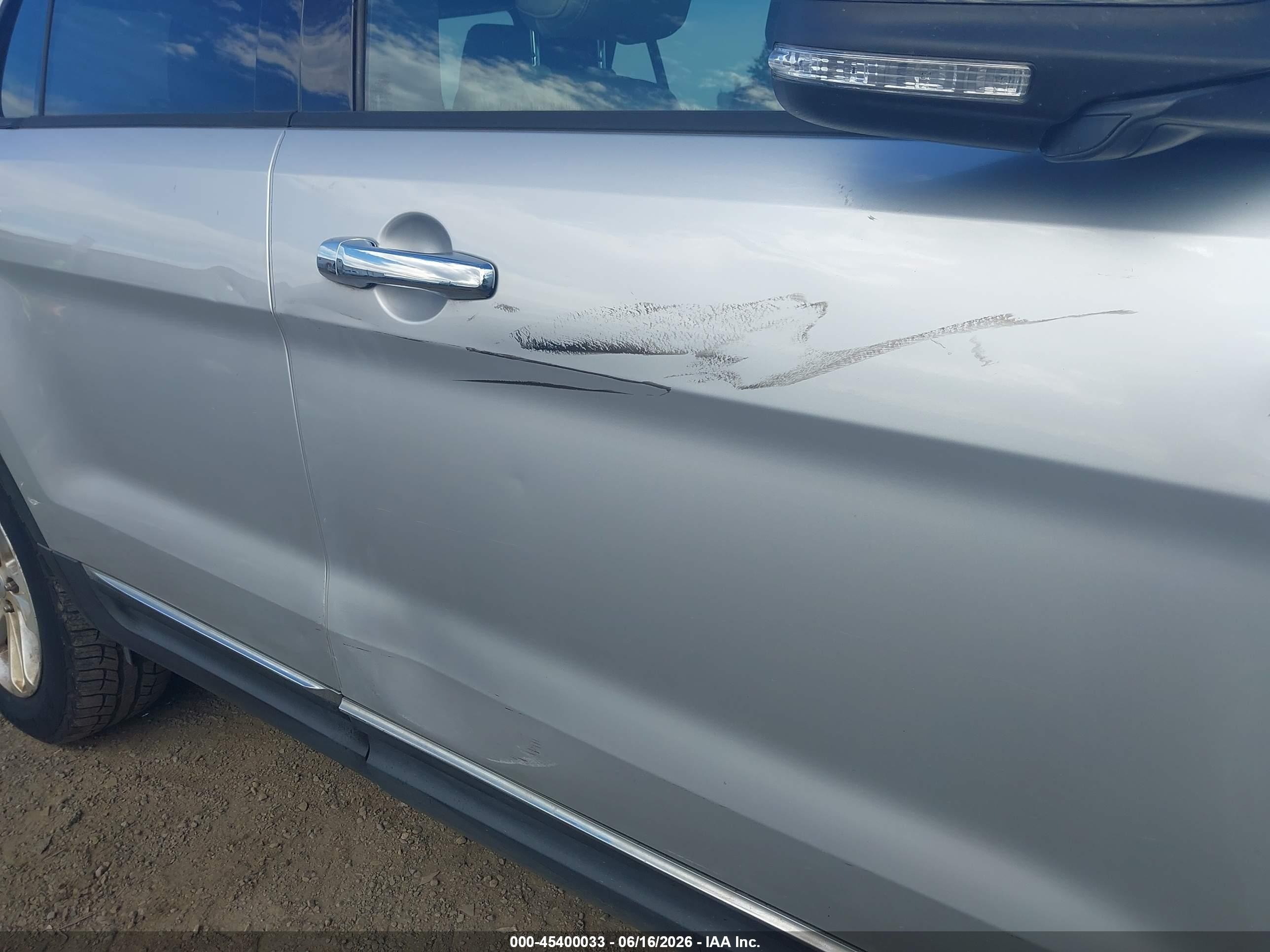 2013 Ford Explorer Xlt Серебряный vin: 1FM5K8D86DGB14818