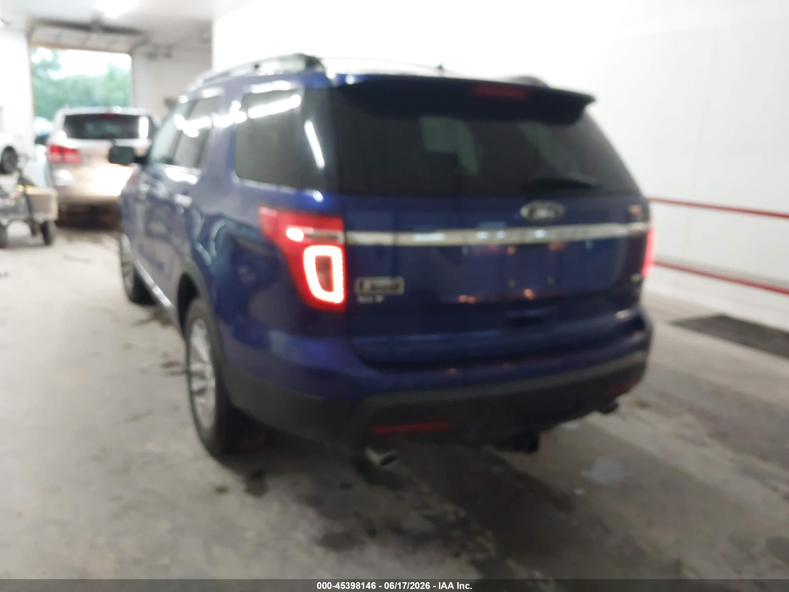 2013 Ford Explorer Xlt Blue vin: 1FM5K8D86DGC41214