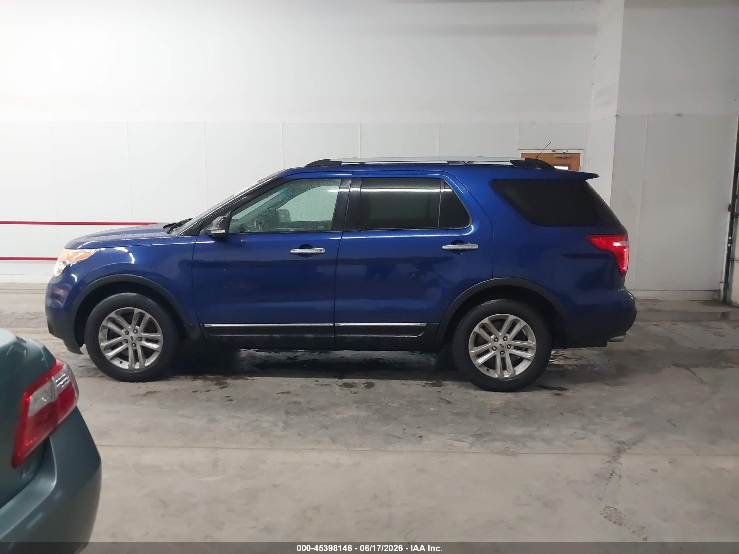 2013 Ford Explorer Xlt Blue vin: 1FM5K8D86DGC41214