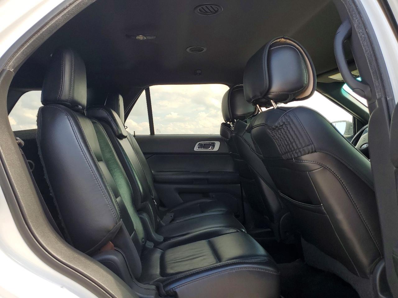 2013 Ford Explorer Xlt White vin: 1FM5K8D86DGC71085