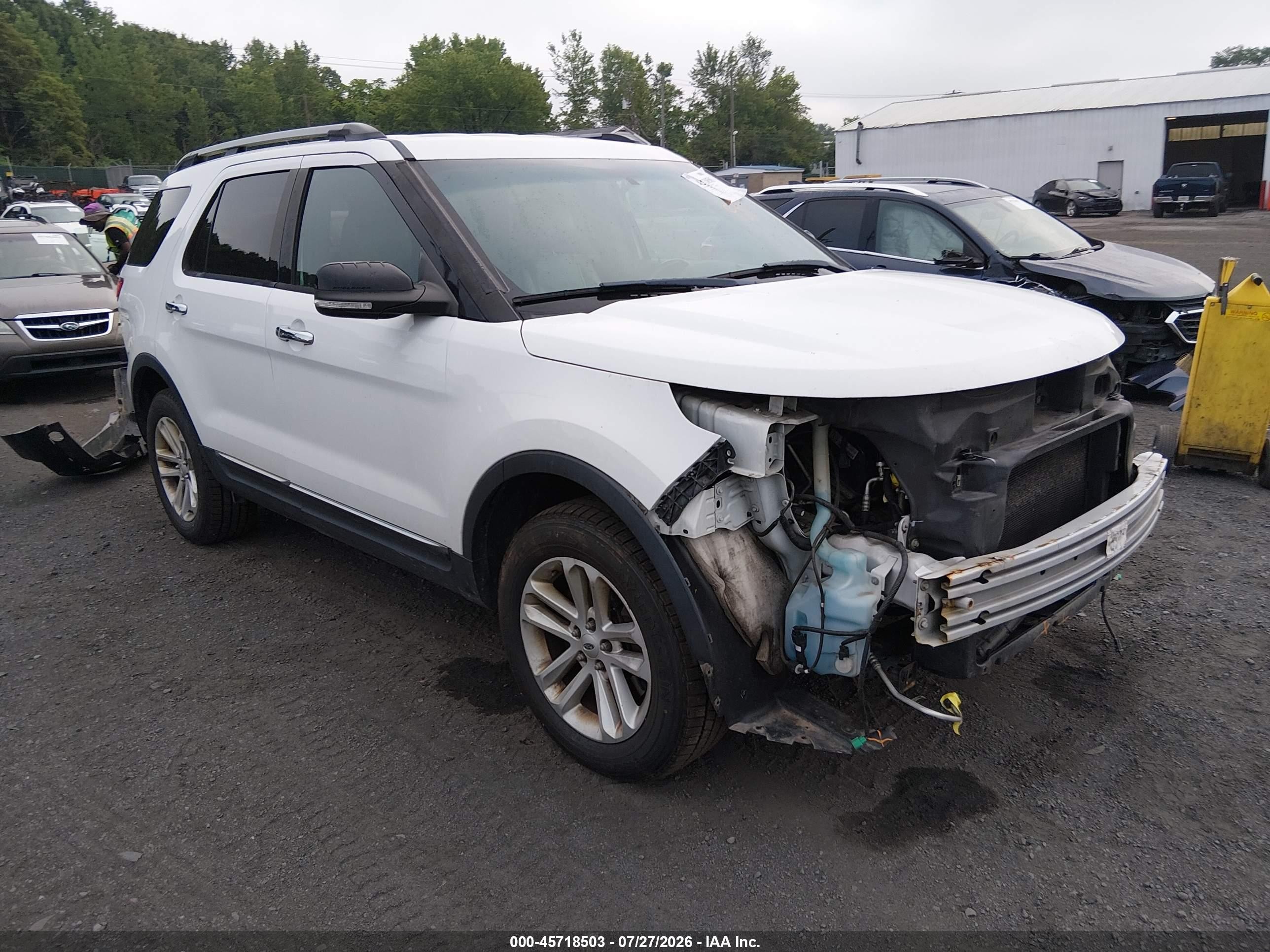 2013 Ford Explorer Xlt White vin: 1FM5K8D86DGC76853