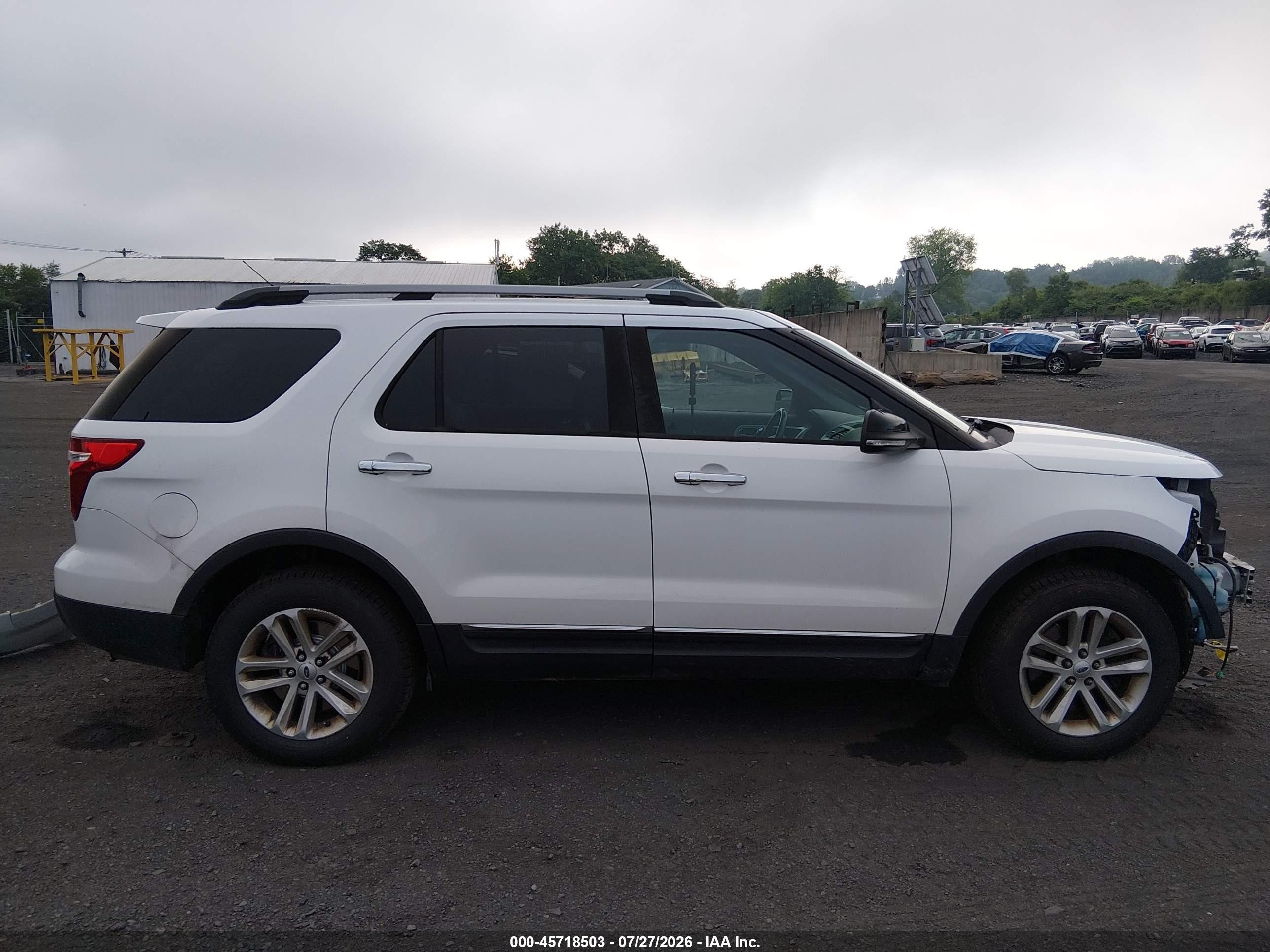2013 Ford Explorer Xlt White vin: 1FM5K8D86DGC76853