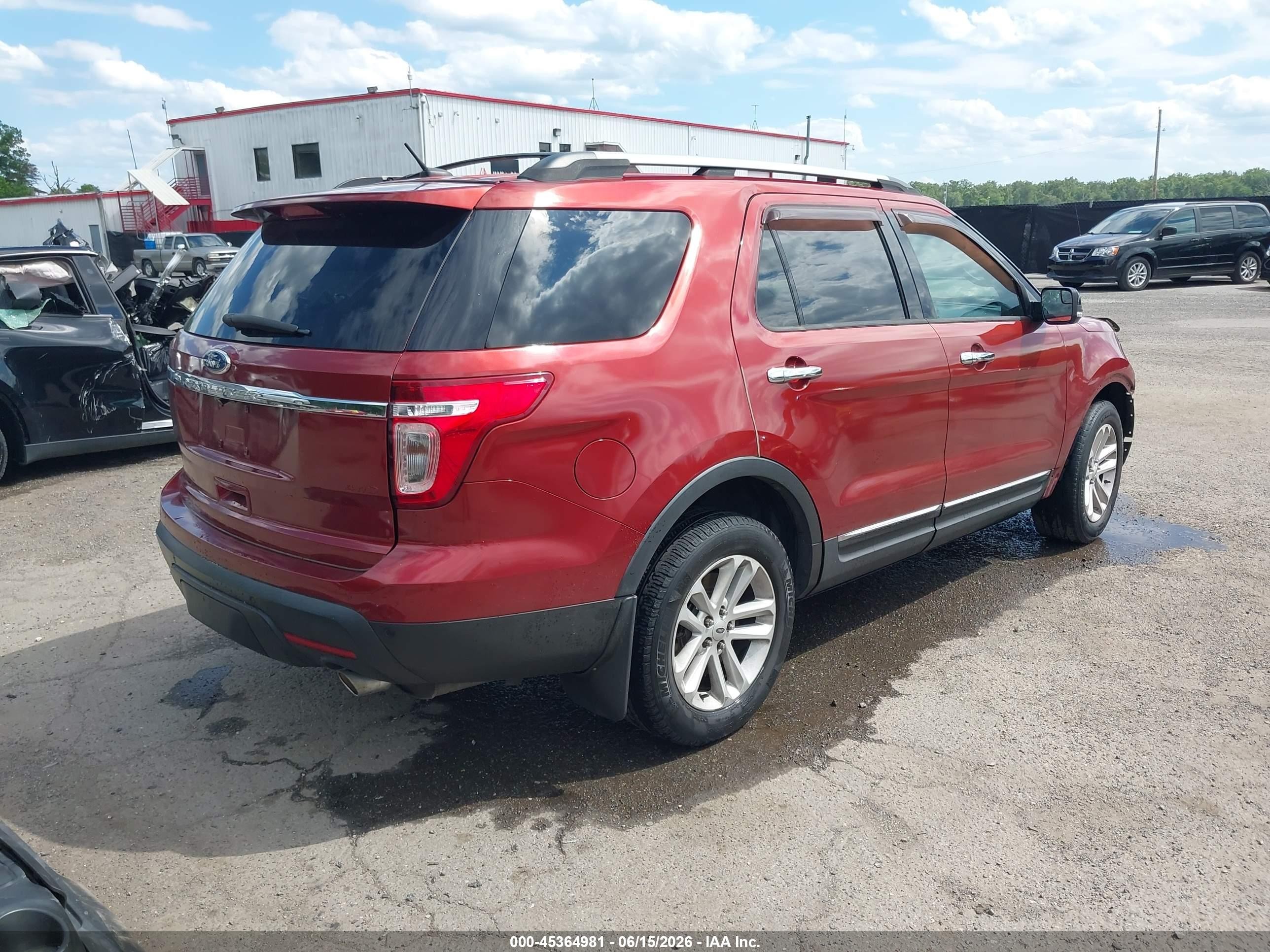 2014 Ford Explorer Xlt Red vin: 1FM5K8D86EGA15692