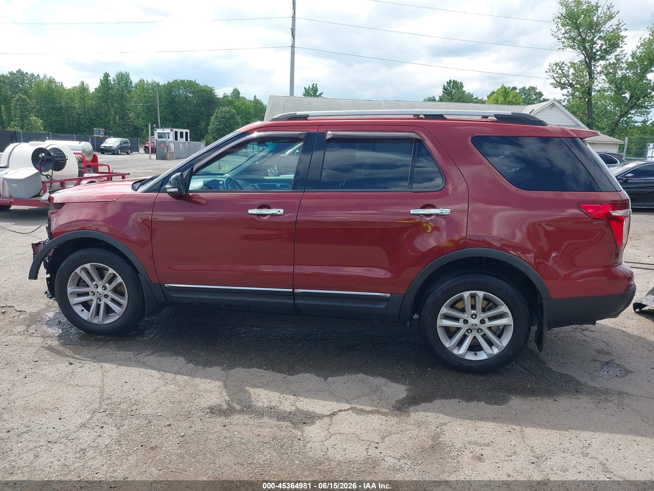 2014 Ford Explorer Xlt Red vin: 1FM5K8D86EGA15692