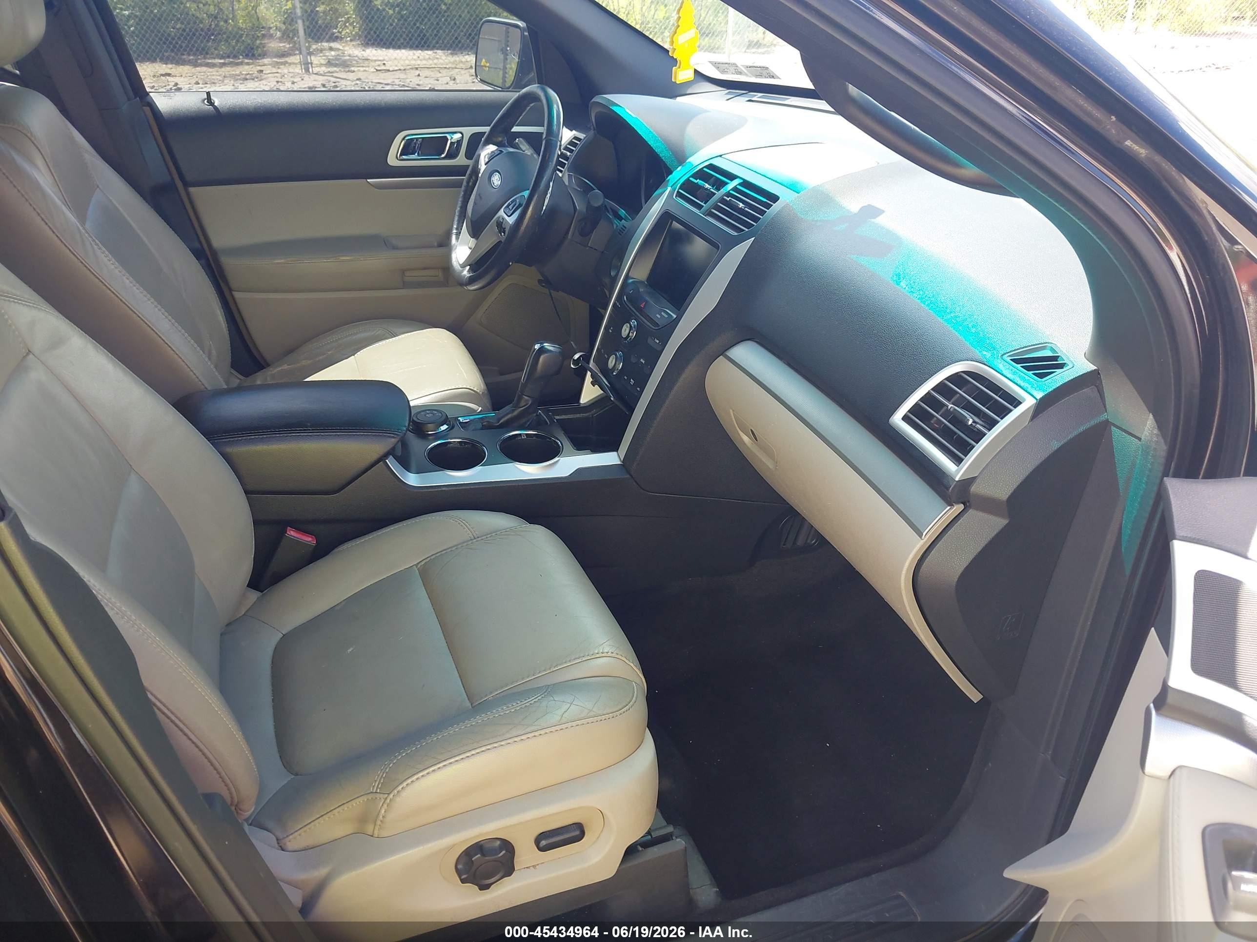 2014 Ford Explorer Xlt Black vin: 1FM5K8D86EGA79053