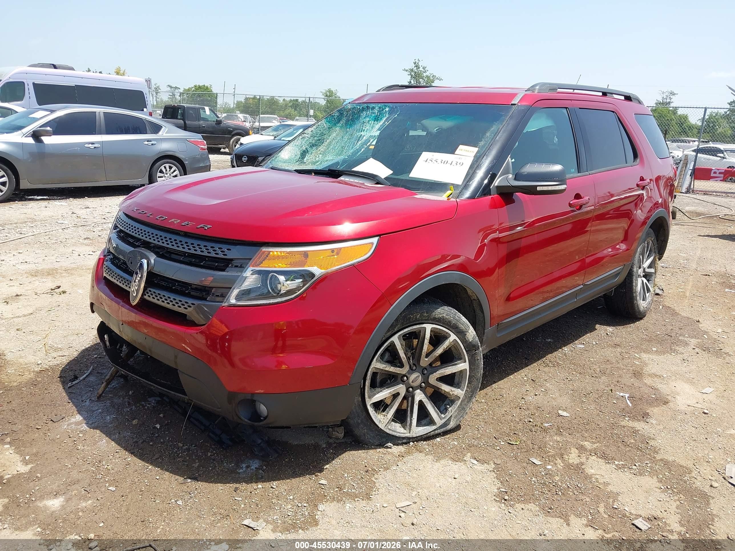 2015 Ford Explorer Xlt Red vin: 1FM5K8D86FGA25401