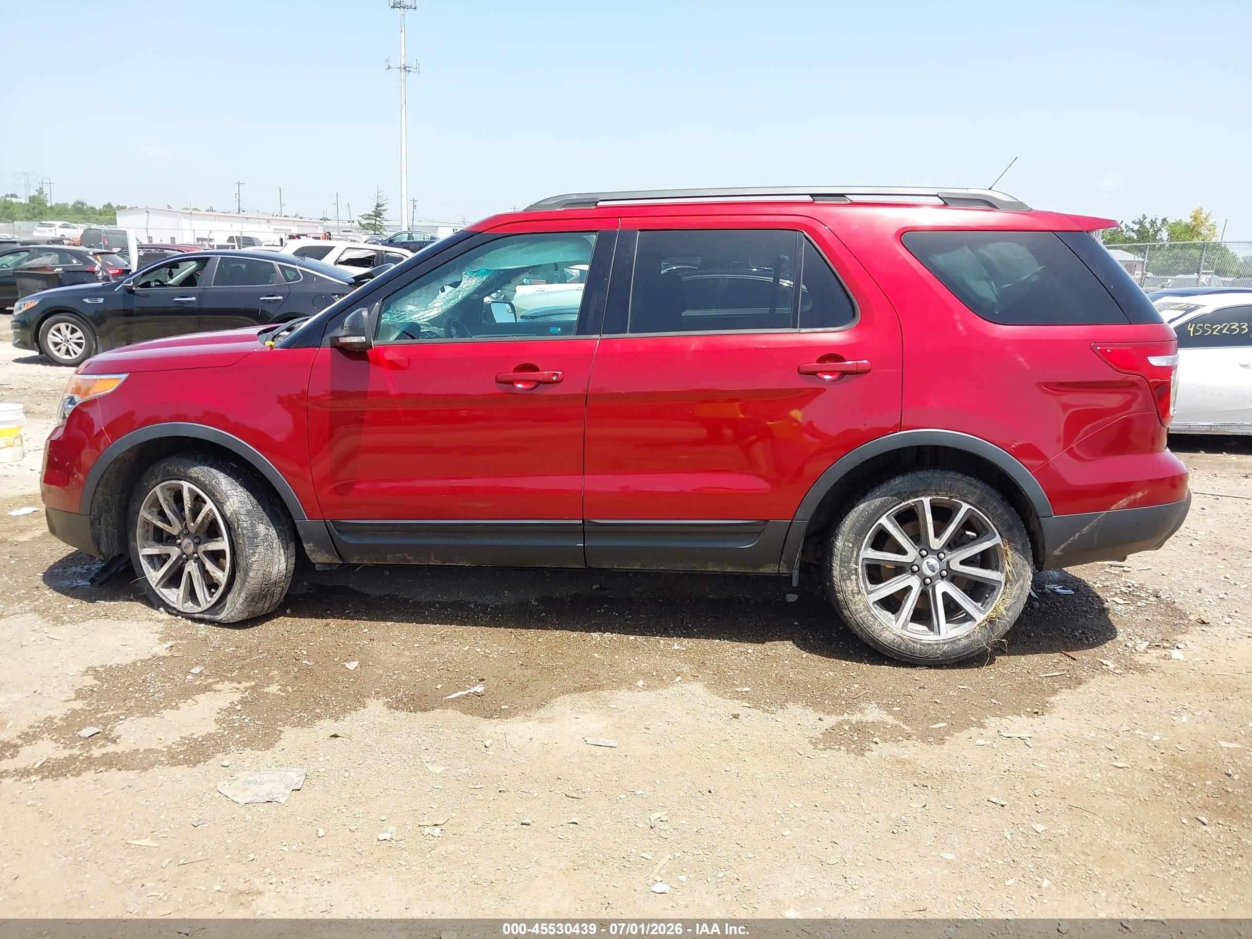 2015 Ford Explorer Xlt Red vin: 1FM5K8D86FGA25401