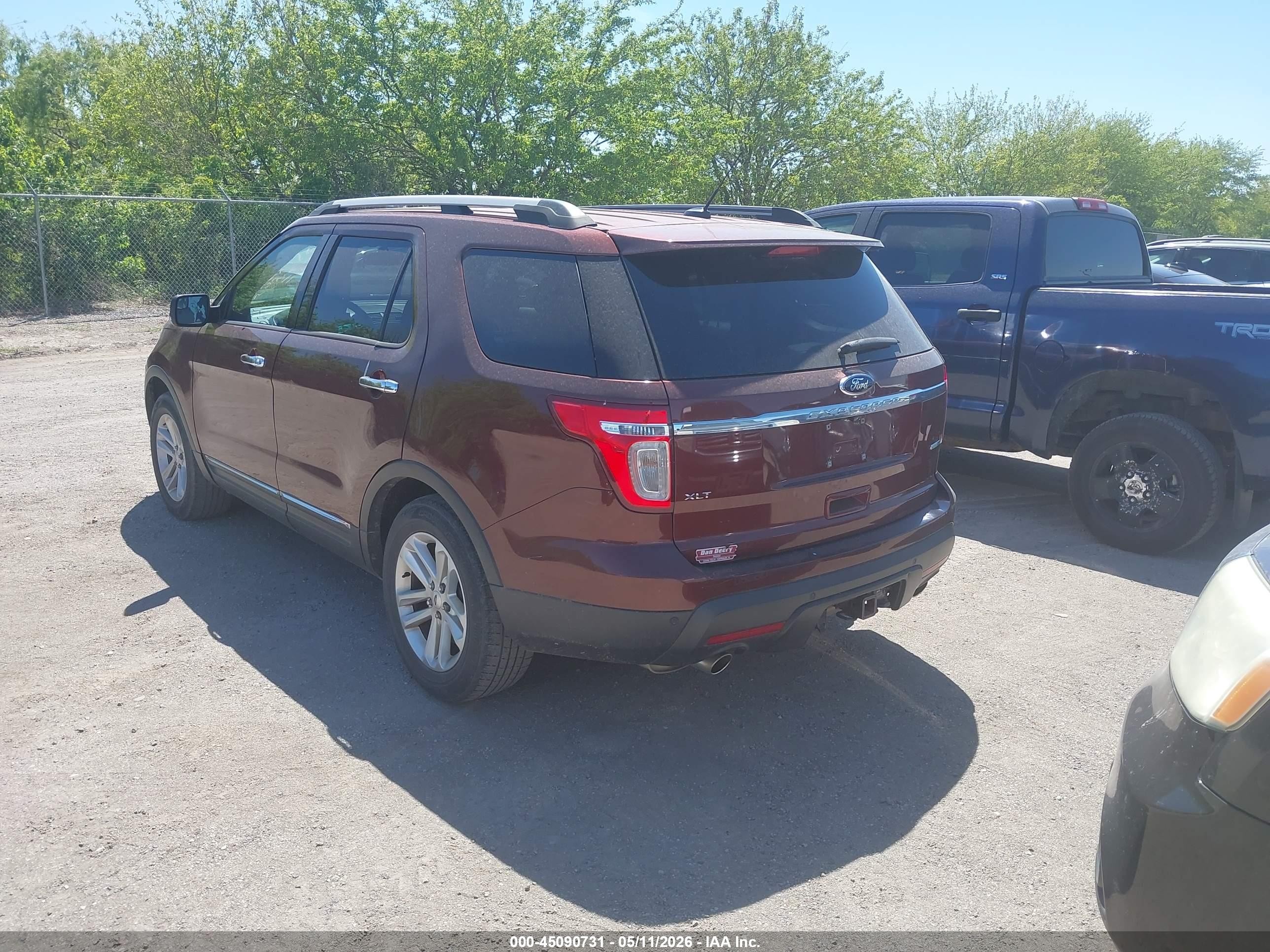 2015 Ford Explorer Xlt Burgundy vin: 1FM5K8D86FGA39881