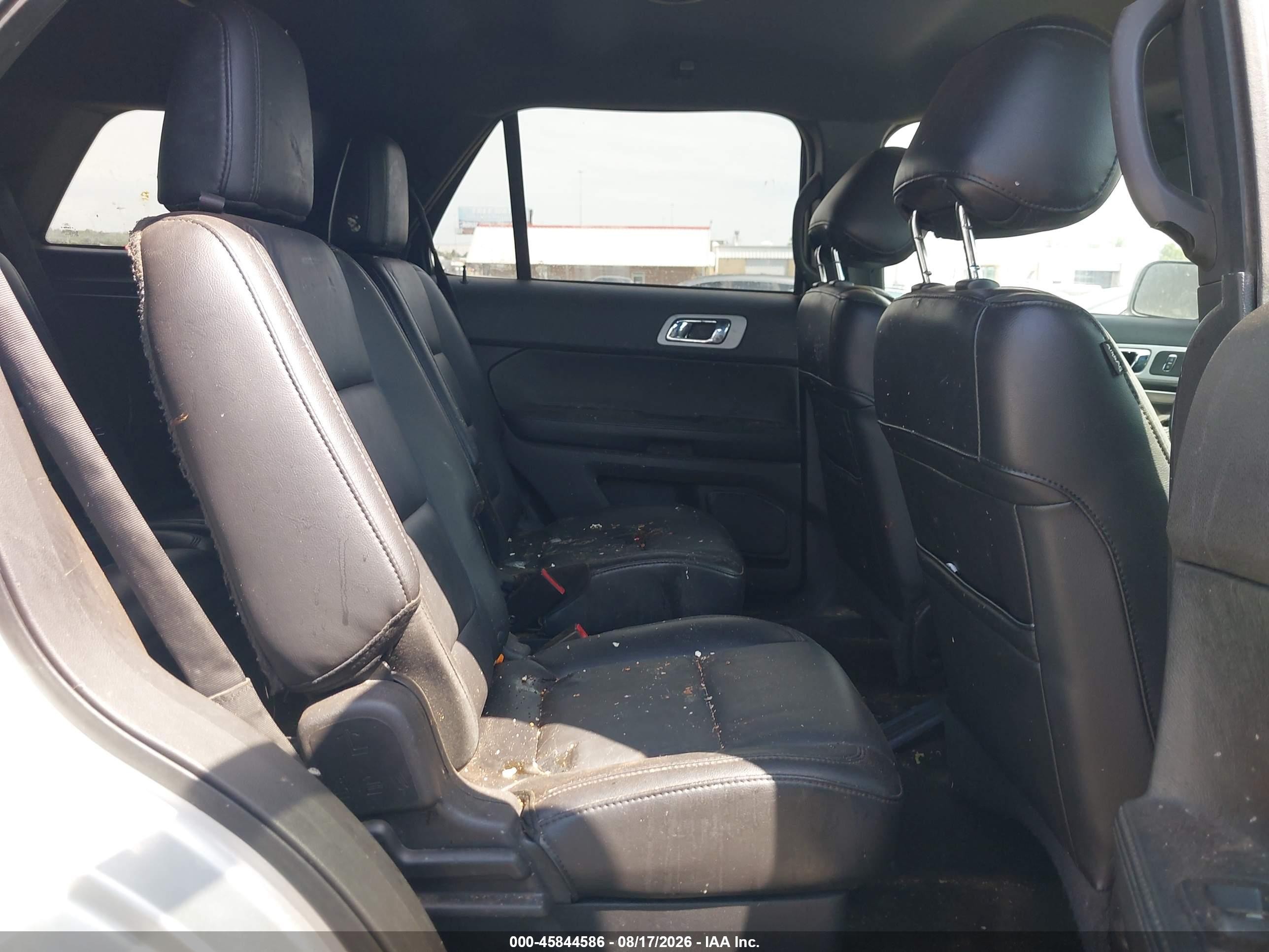 2015 Ford Explorer Xlt Silver vin: 1FM5K8D86FGA52890