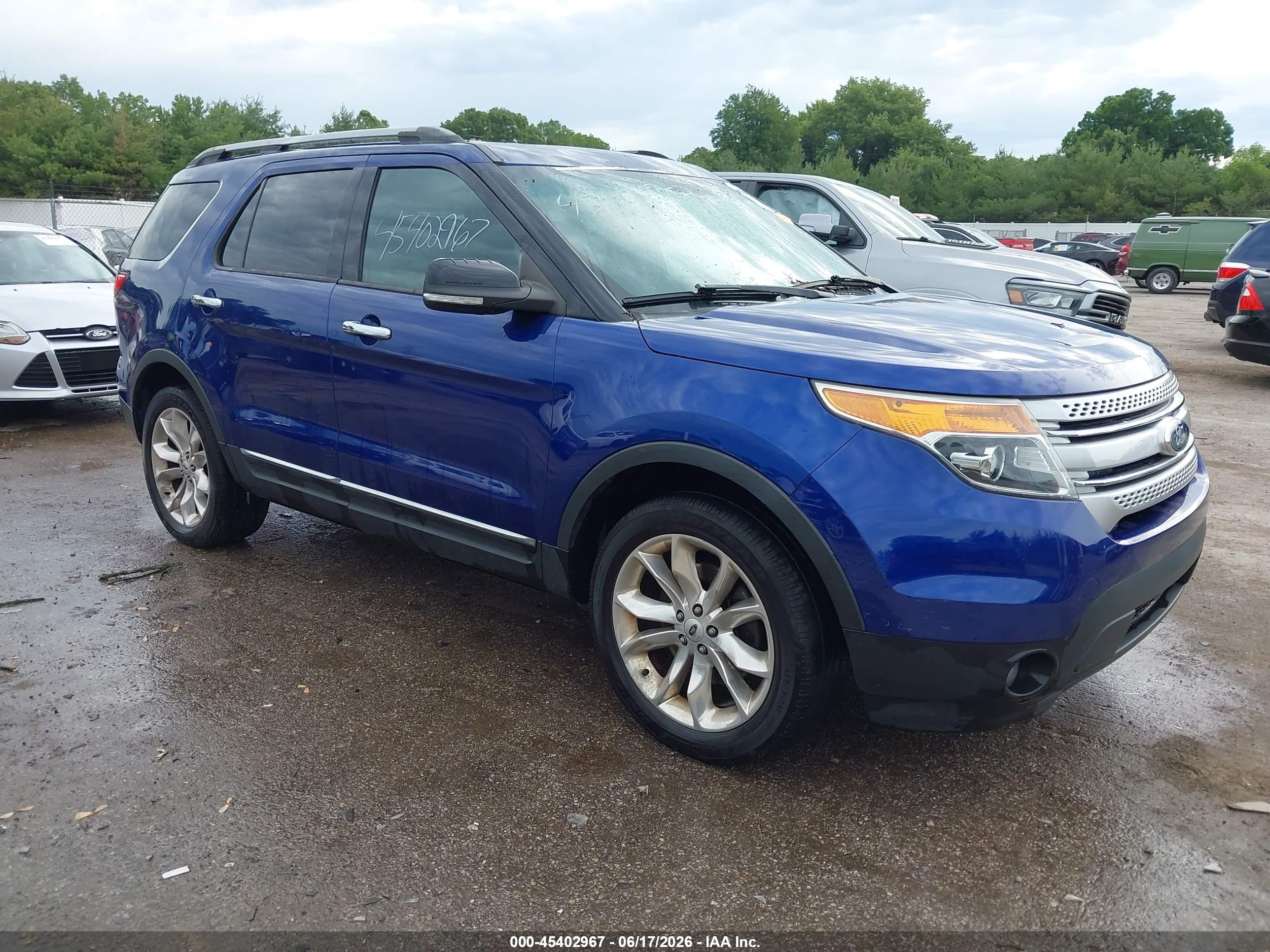 2015 Ford Explorer Xlt Синий vin: 1FM5K8D86FGB09654