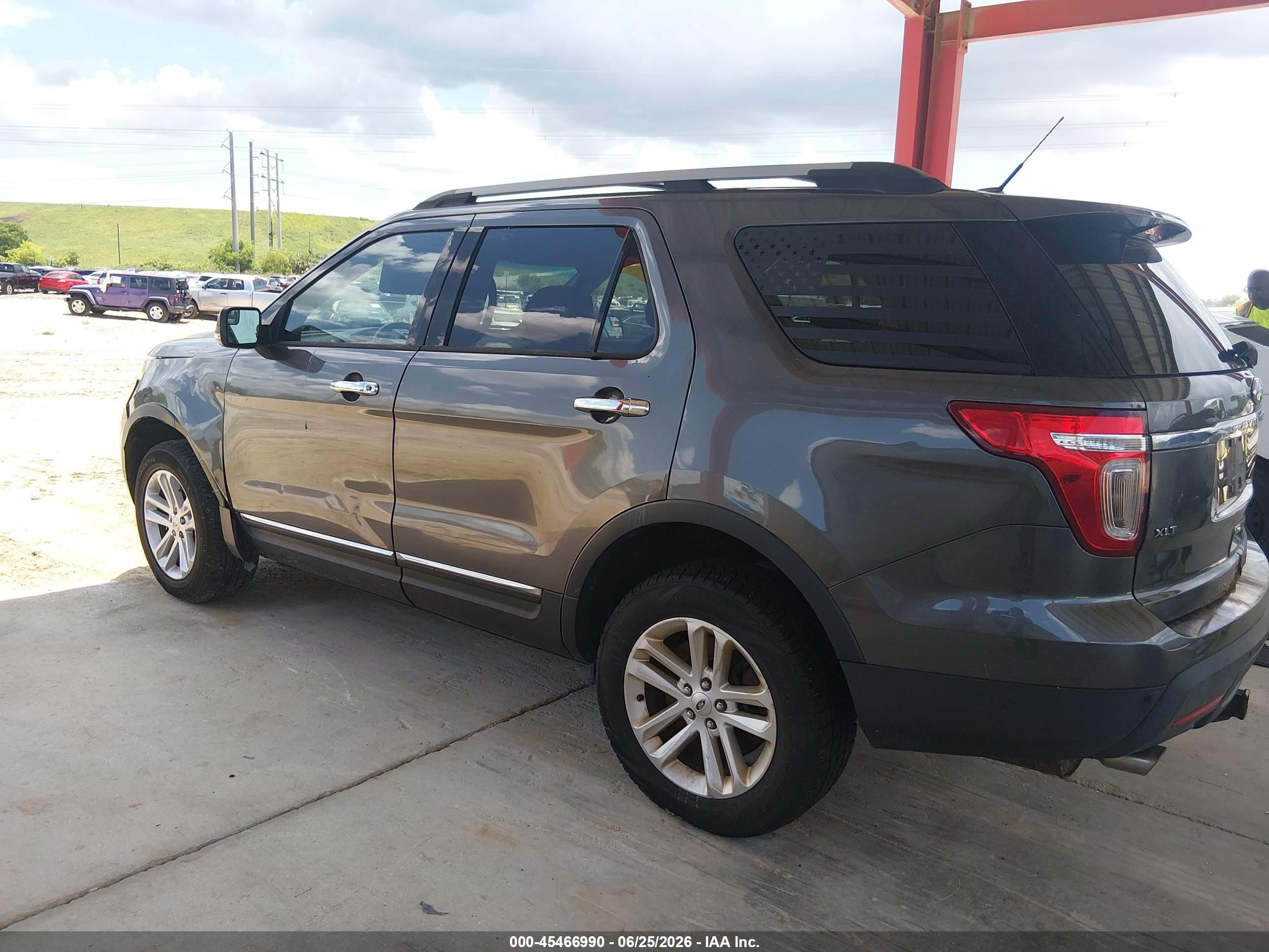 2015 Ford Explorer Xlt Gray vin: 1FM5K8D86FGB28981