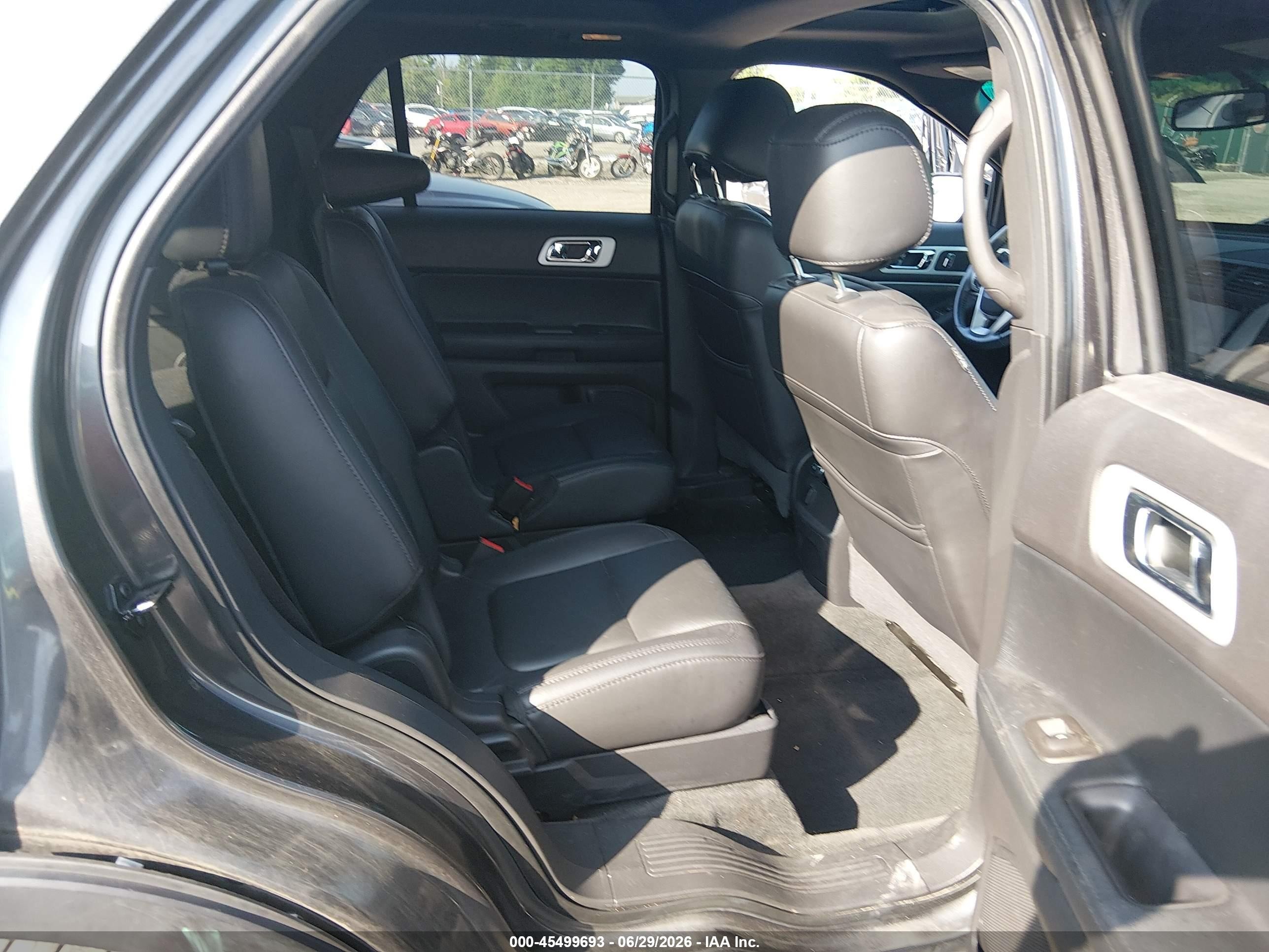 2015 Ford Explorer Xlt Black vin: 1FM5K8D86FGB72270