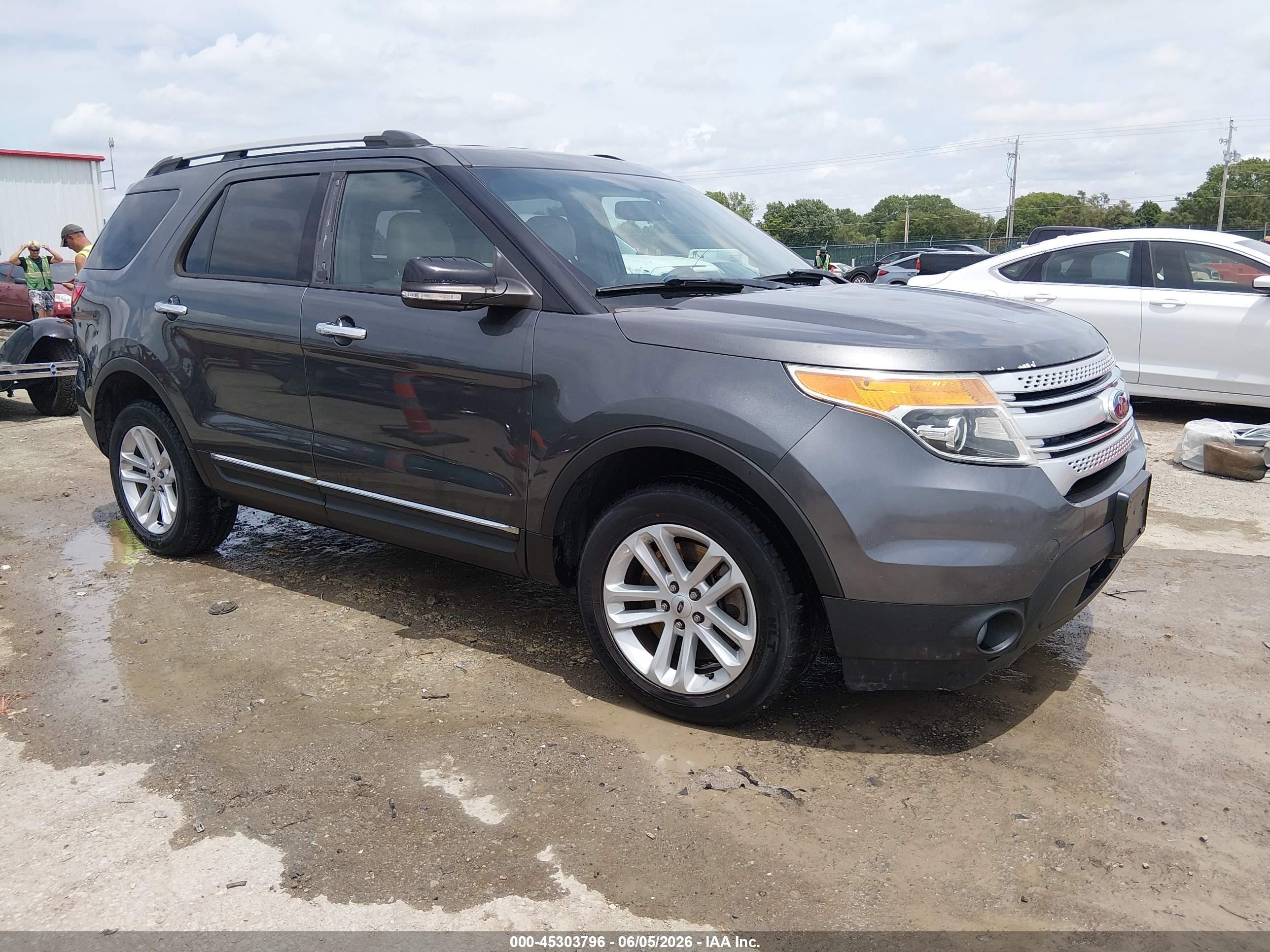 2015 Ford Explorer Xlt Gray vin: 1FM5K8D86FGB78439