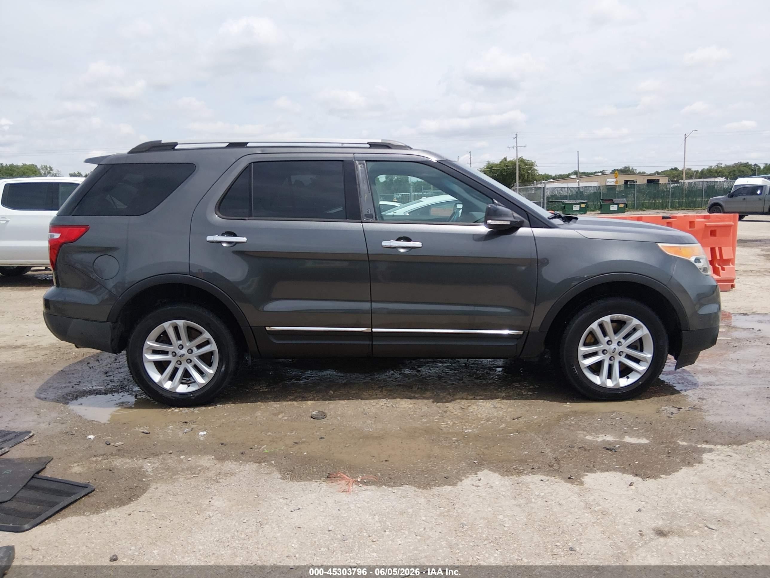2015 Ford Explorer Xlt Gray vin: 1FM5K8D86FGB78439