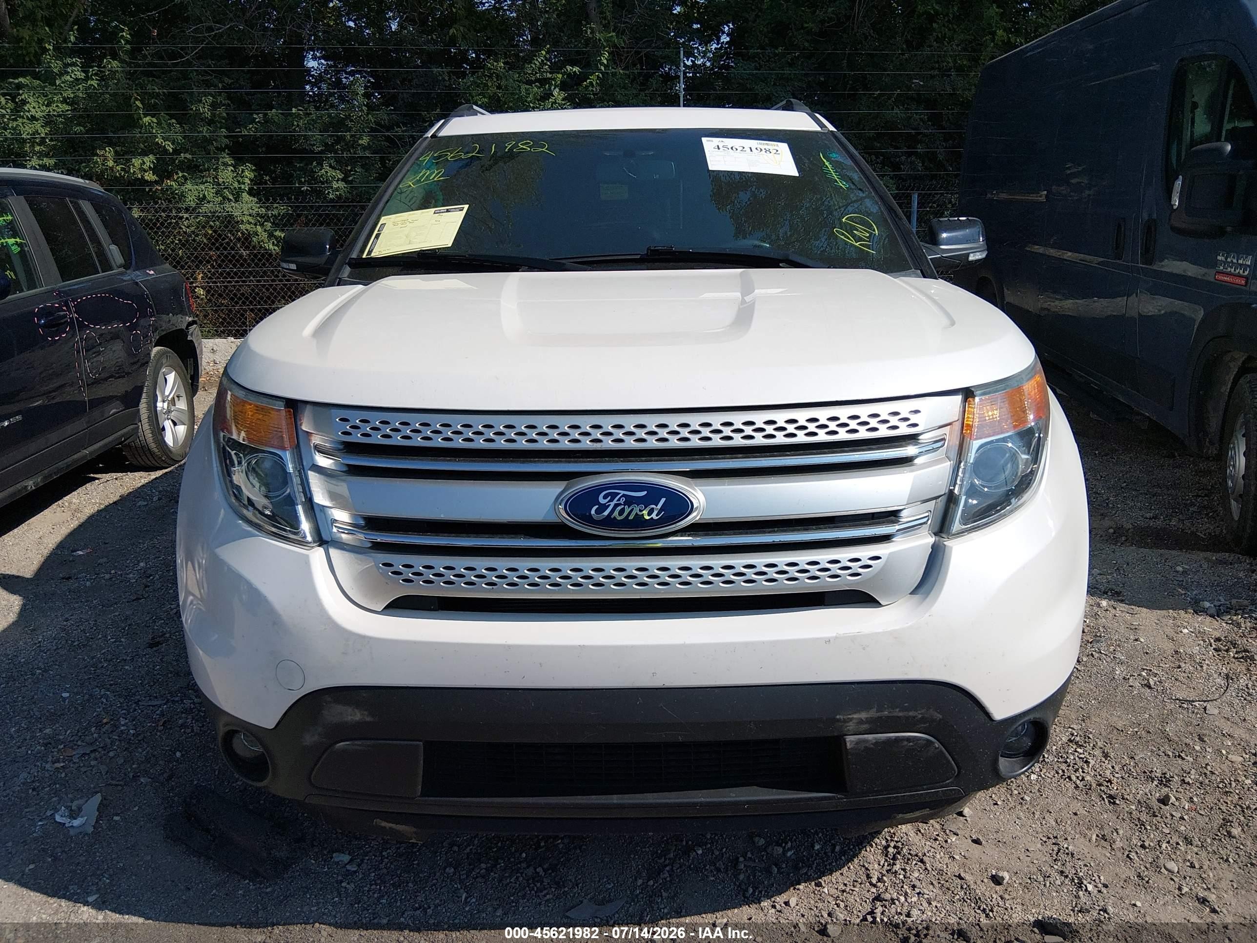 2015 Ford Explorer Xlt White vin: 1FM5K8D86FGB79820