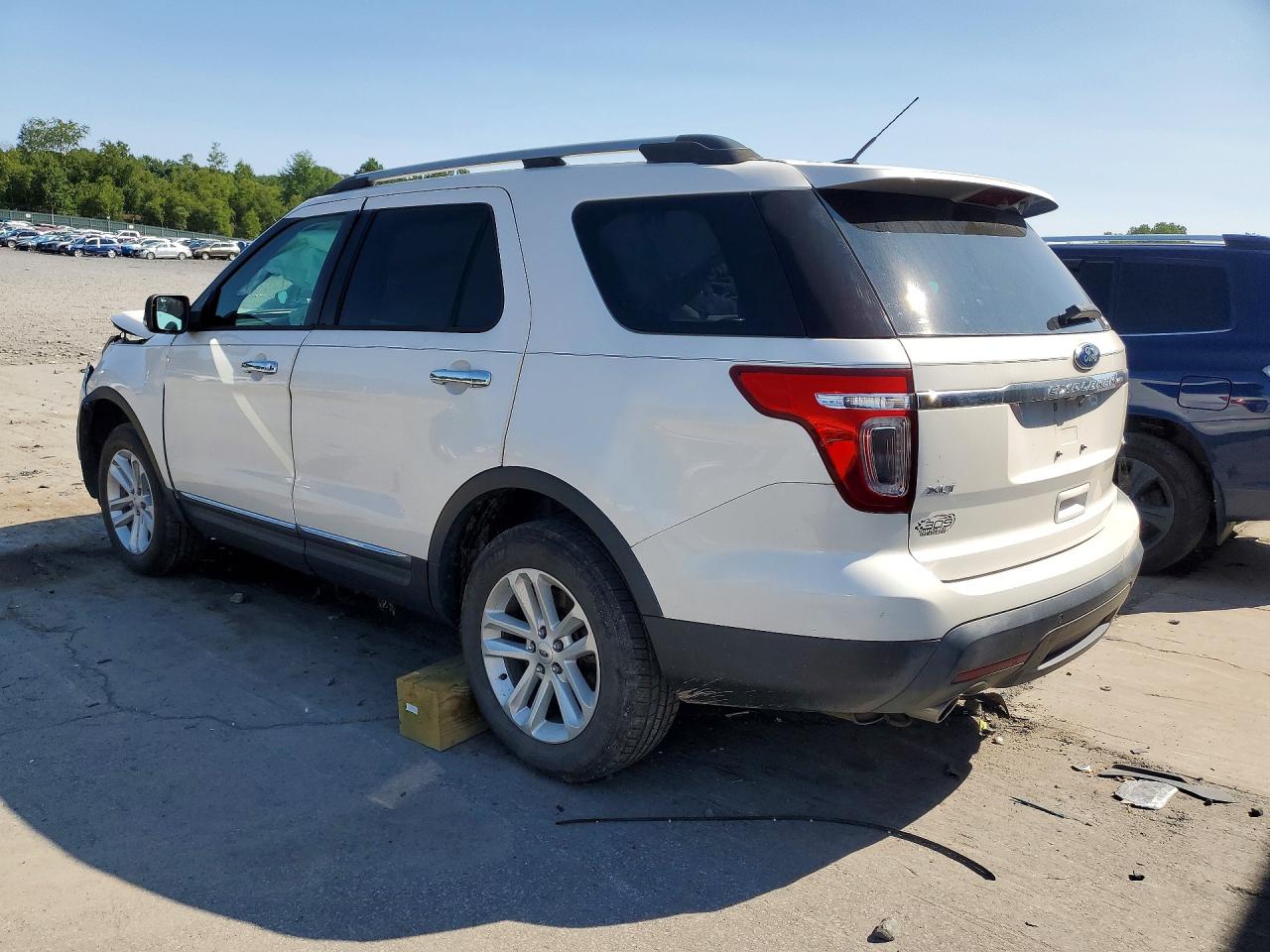 2015 Ford Explorer Xlt White vin: 1FM5K8D86FGC14128