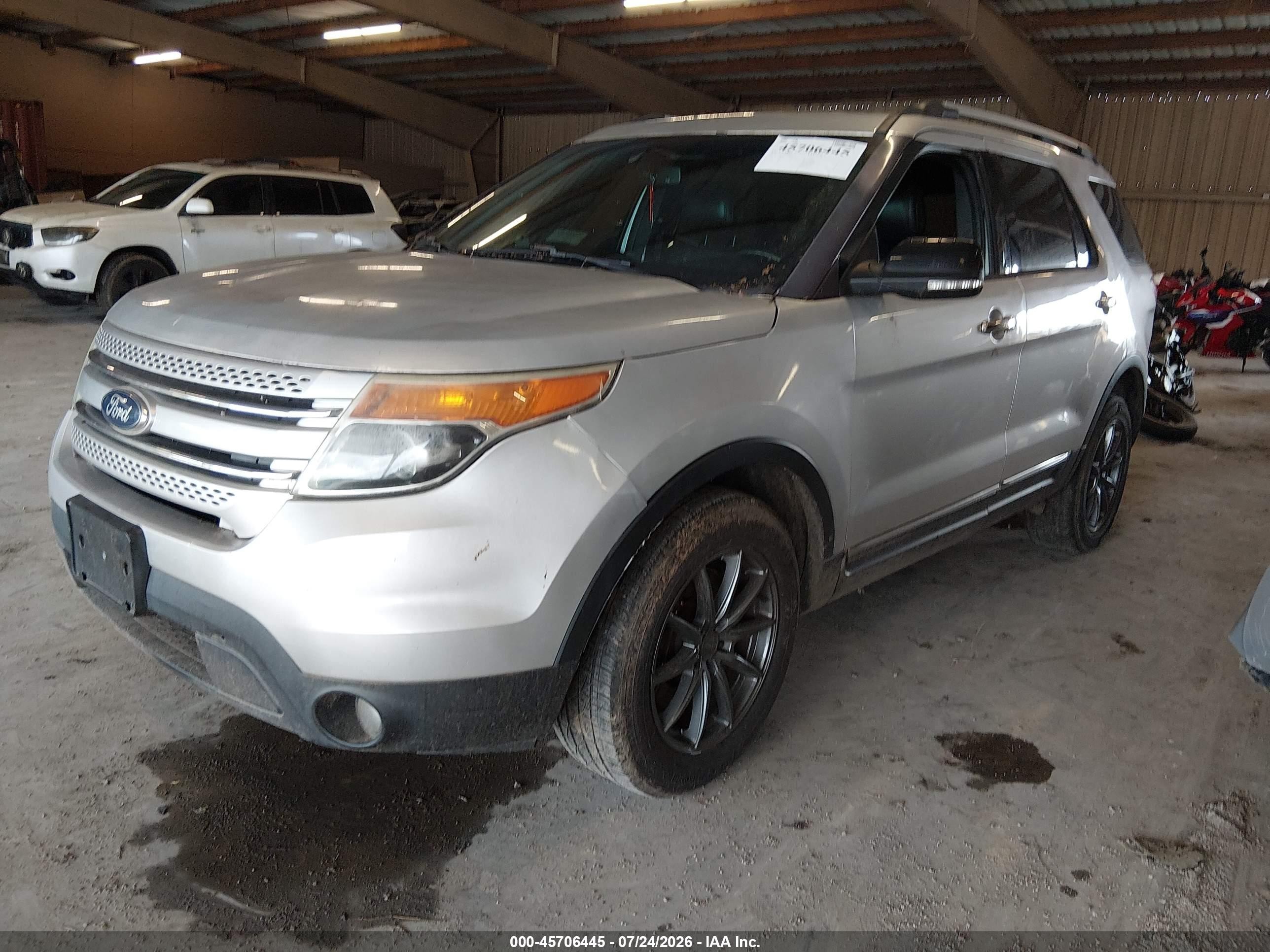 2015 Ford Explorer Xlt Silver vin: 1FM5K8D86FGC44536