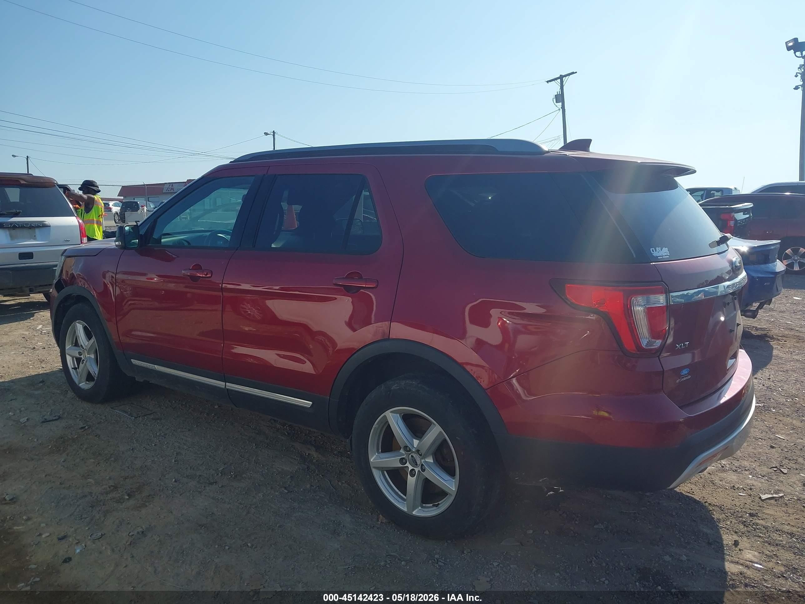 2016 Ford Explorer Xlt Red vin: 1FM5K8D86GGC05835