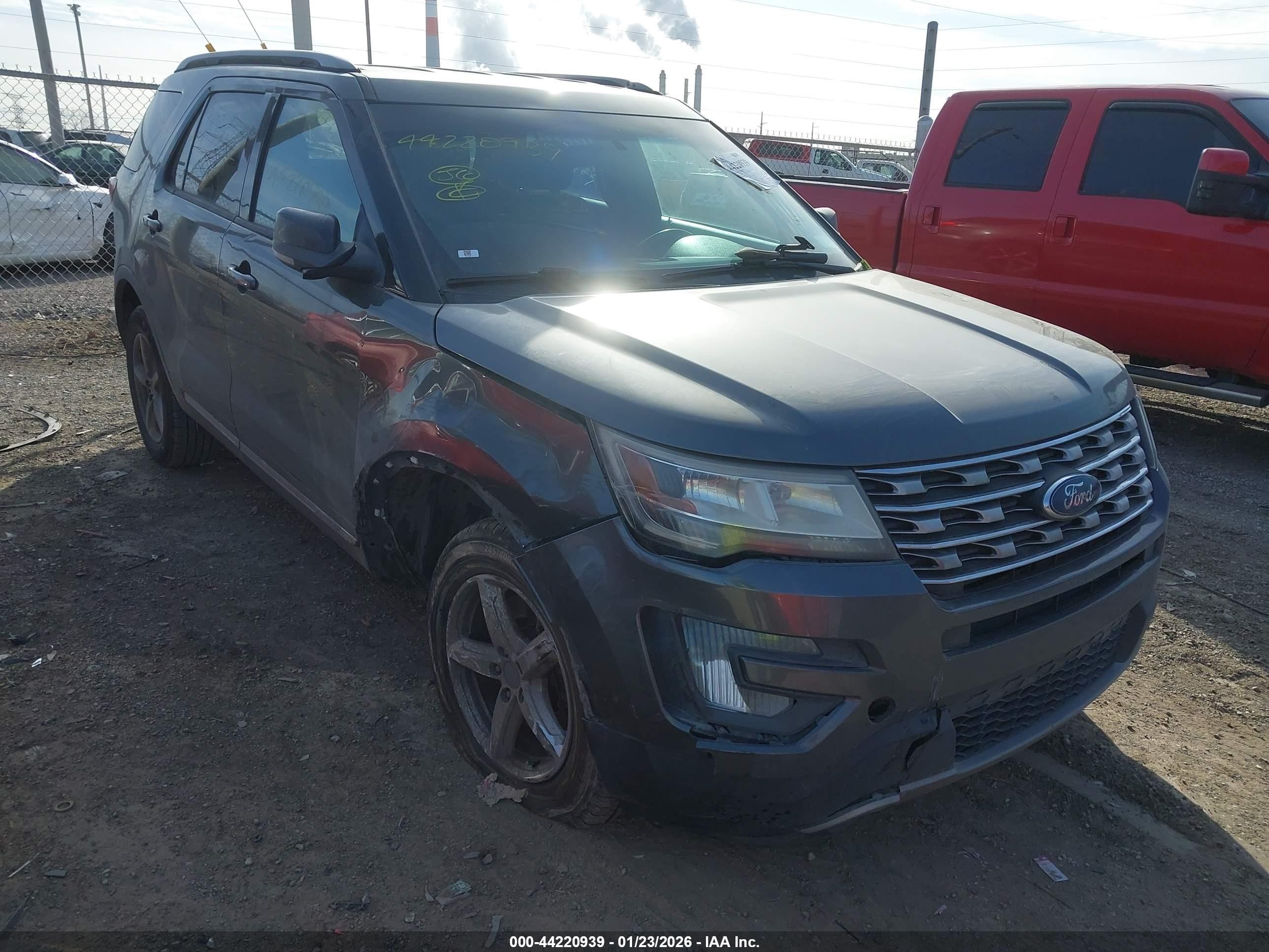 2017 Ford Explorer Xlt Gray vin: 1FM5K8D86HGD43666