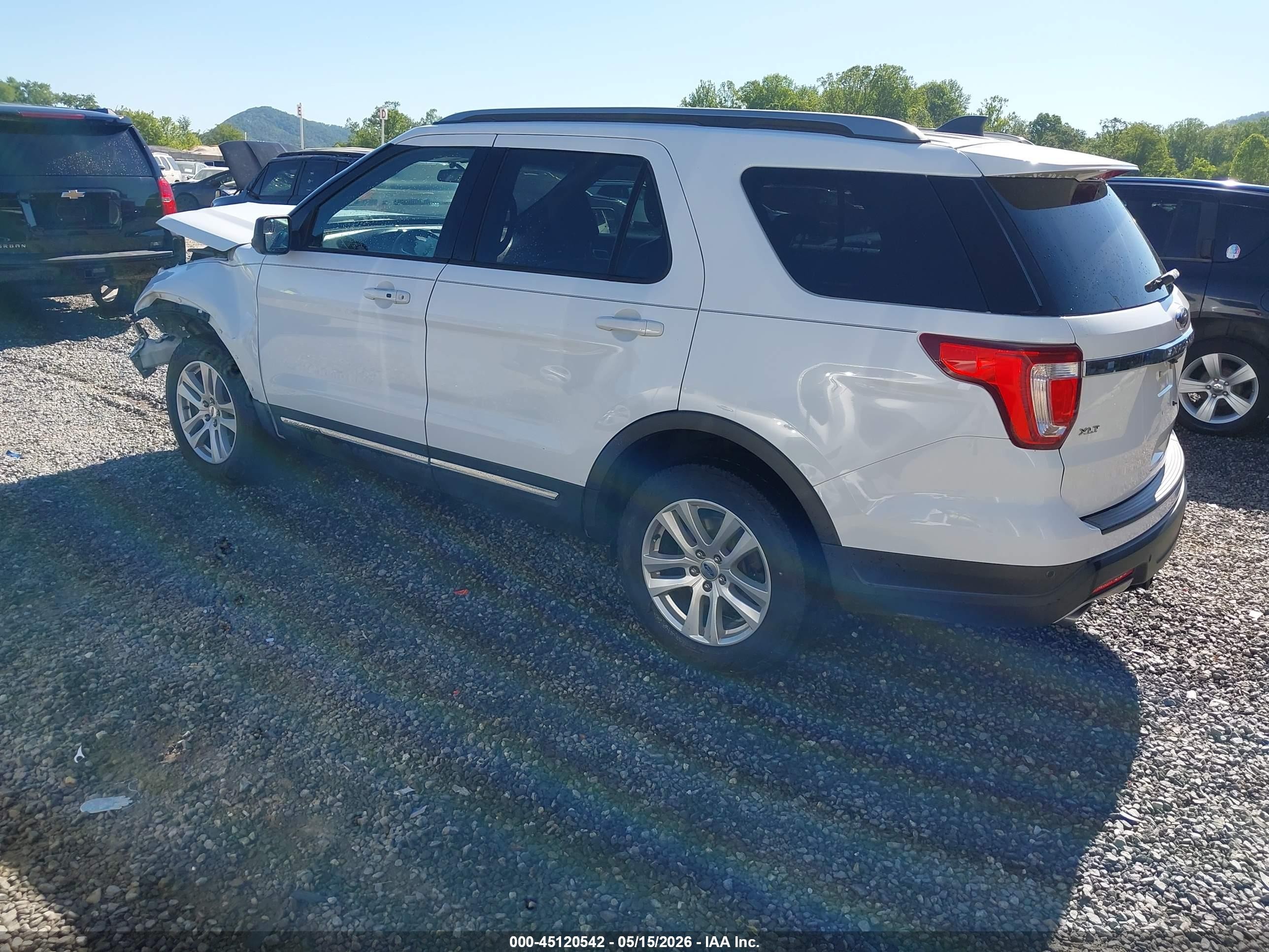2018 Ford Explorer Xlt Белый vin: 1FM5K8D86JGA69603