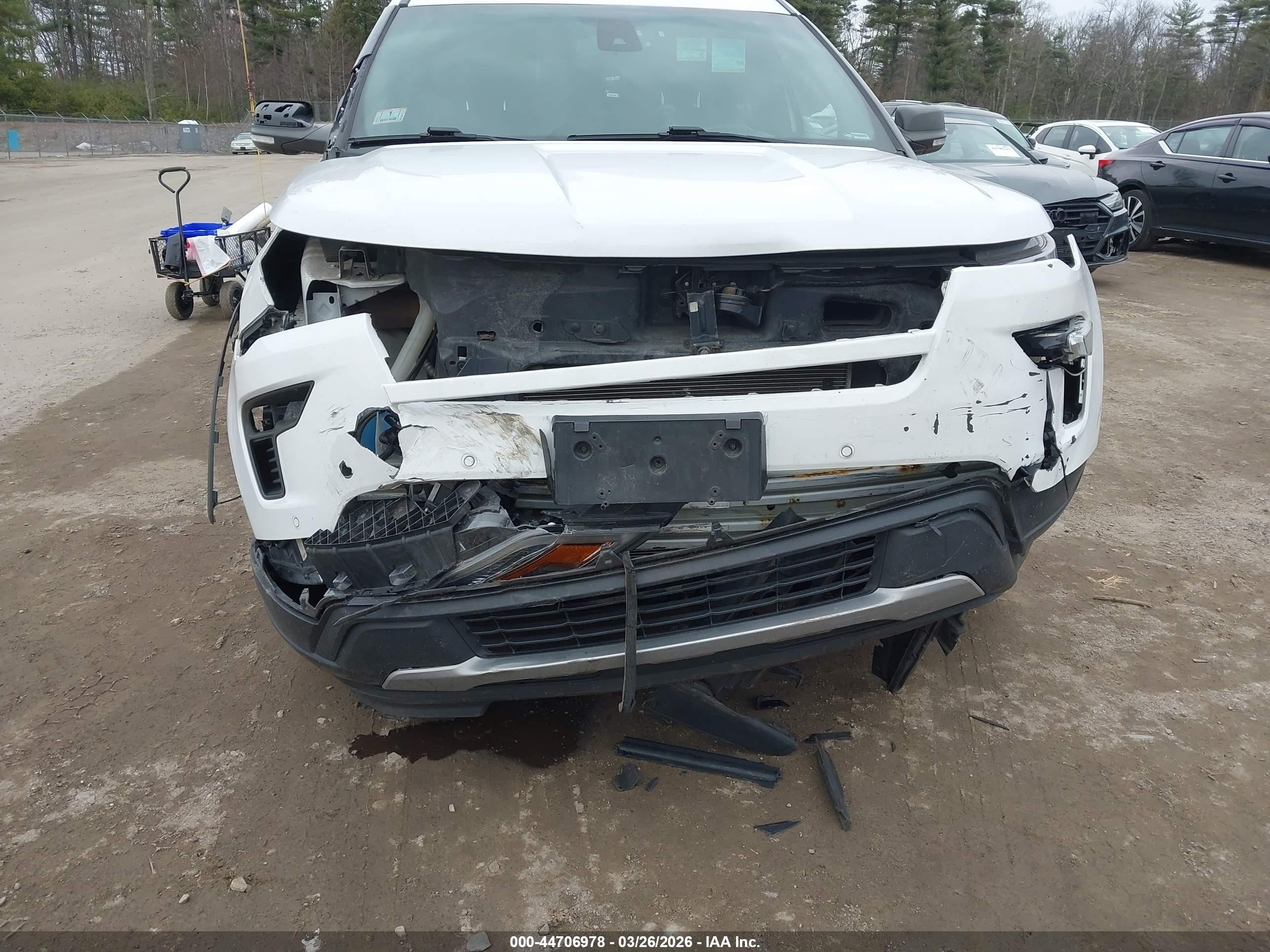 2019 Ford Explorer Xlt White vin: 1FM5K8D86KGA02520