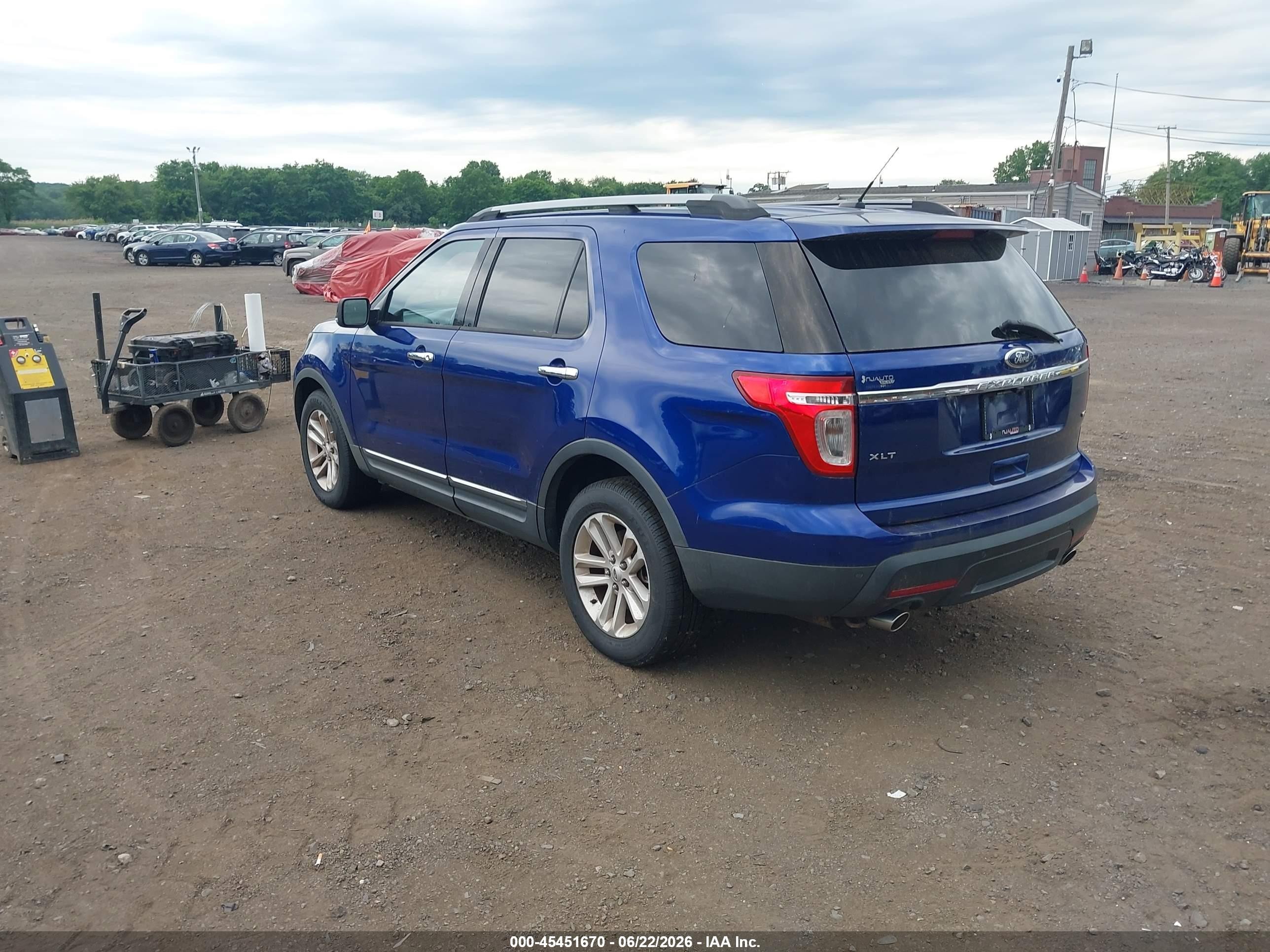 2013 Ford Explorer Xlt Blue vin: 1FM5K8D87DGA06143