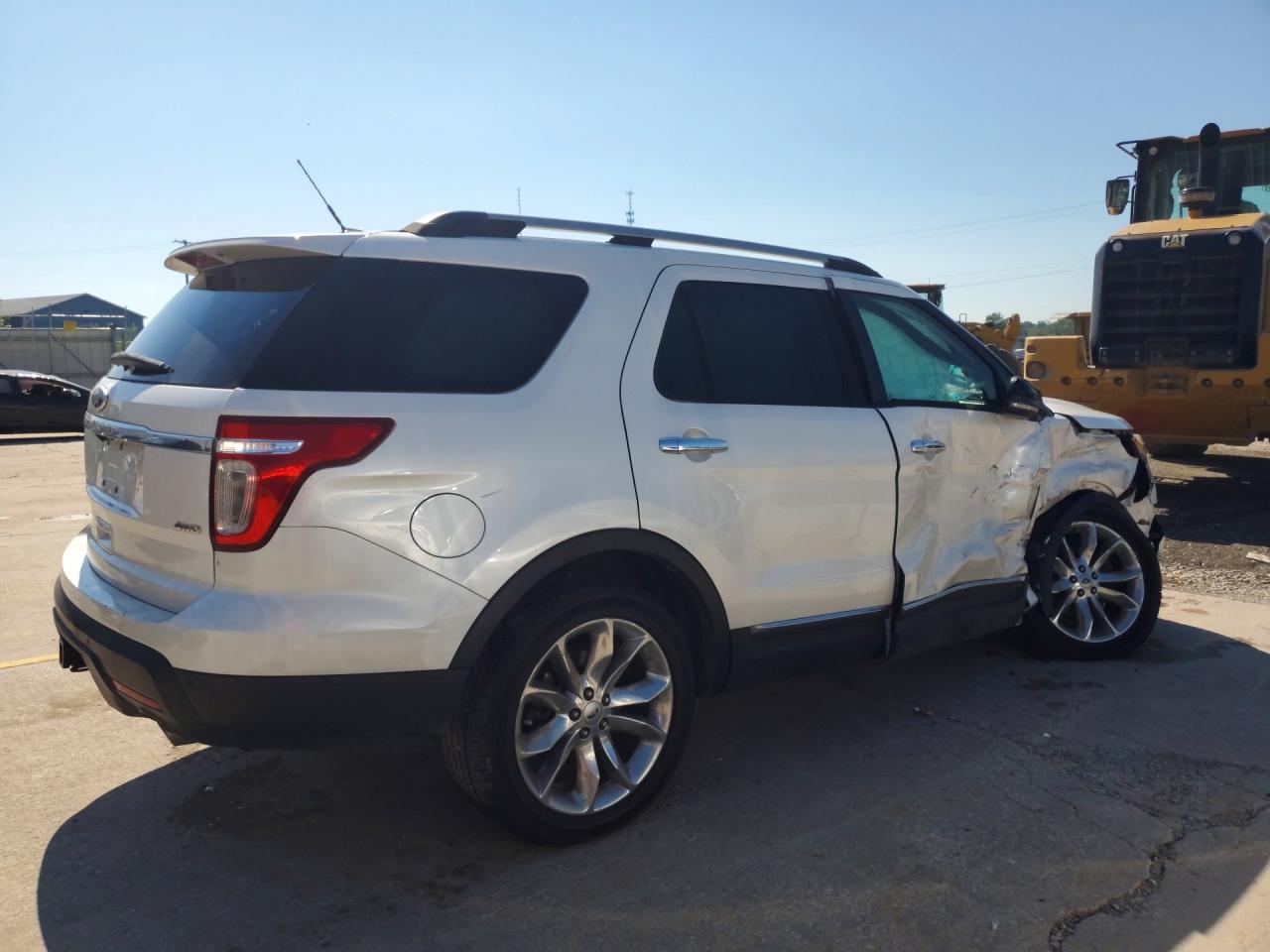 2013 Ford Explorer Xlt White vin: 1FM5K8D87DGA20818