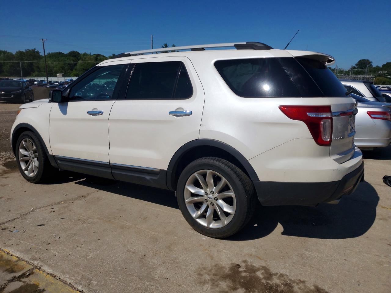 2013 Ford Explorer Xlt White vin: 1FM5K8D87DGA20818