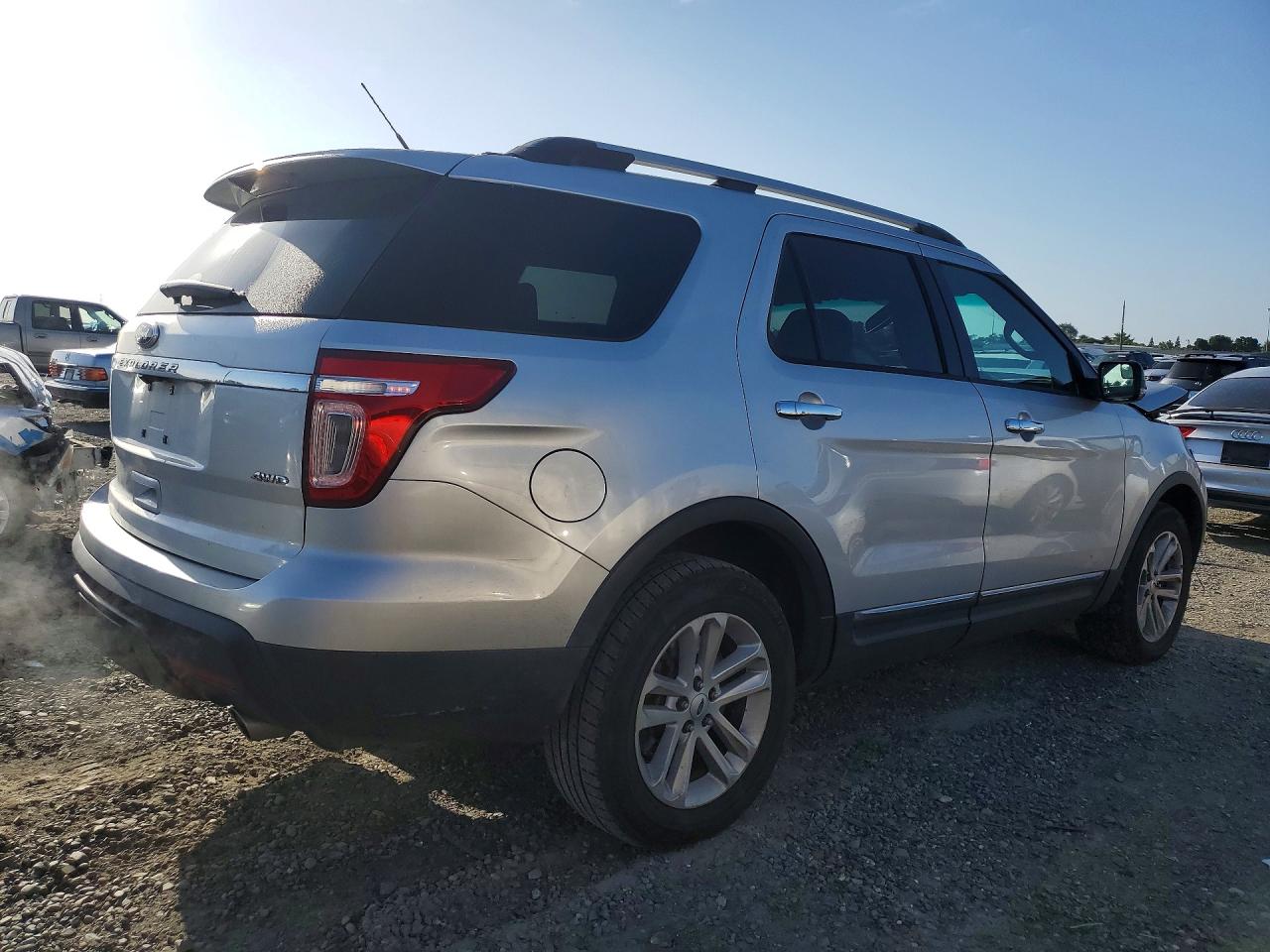 2013 Ford Explorer Xlt Silver vin: 1FM5K8D87DGC62086