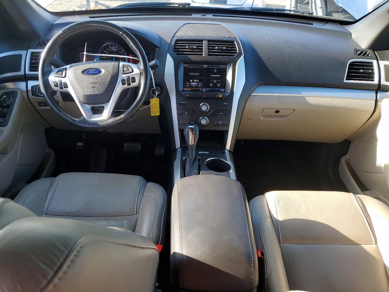 2013 Ford Explorer Xlt Silver vin: 1FM5K8D87DGC62086