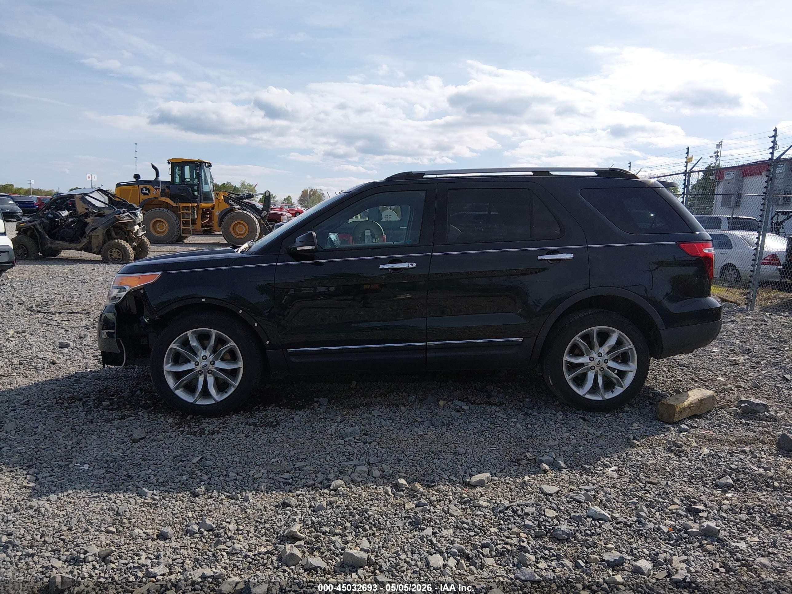2014 Ford Explorer Xlt Black vin: 1FM5K8D87EGA01011