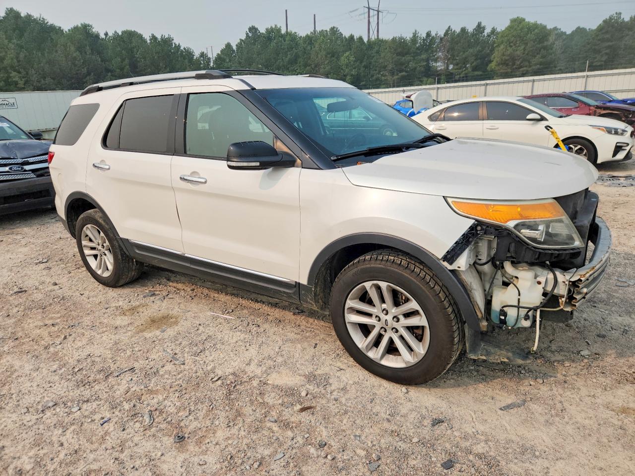 2014 Ford Explorer Xlt White vin: 1FM5K8D87EGA20058