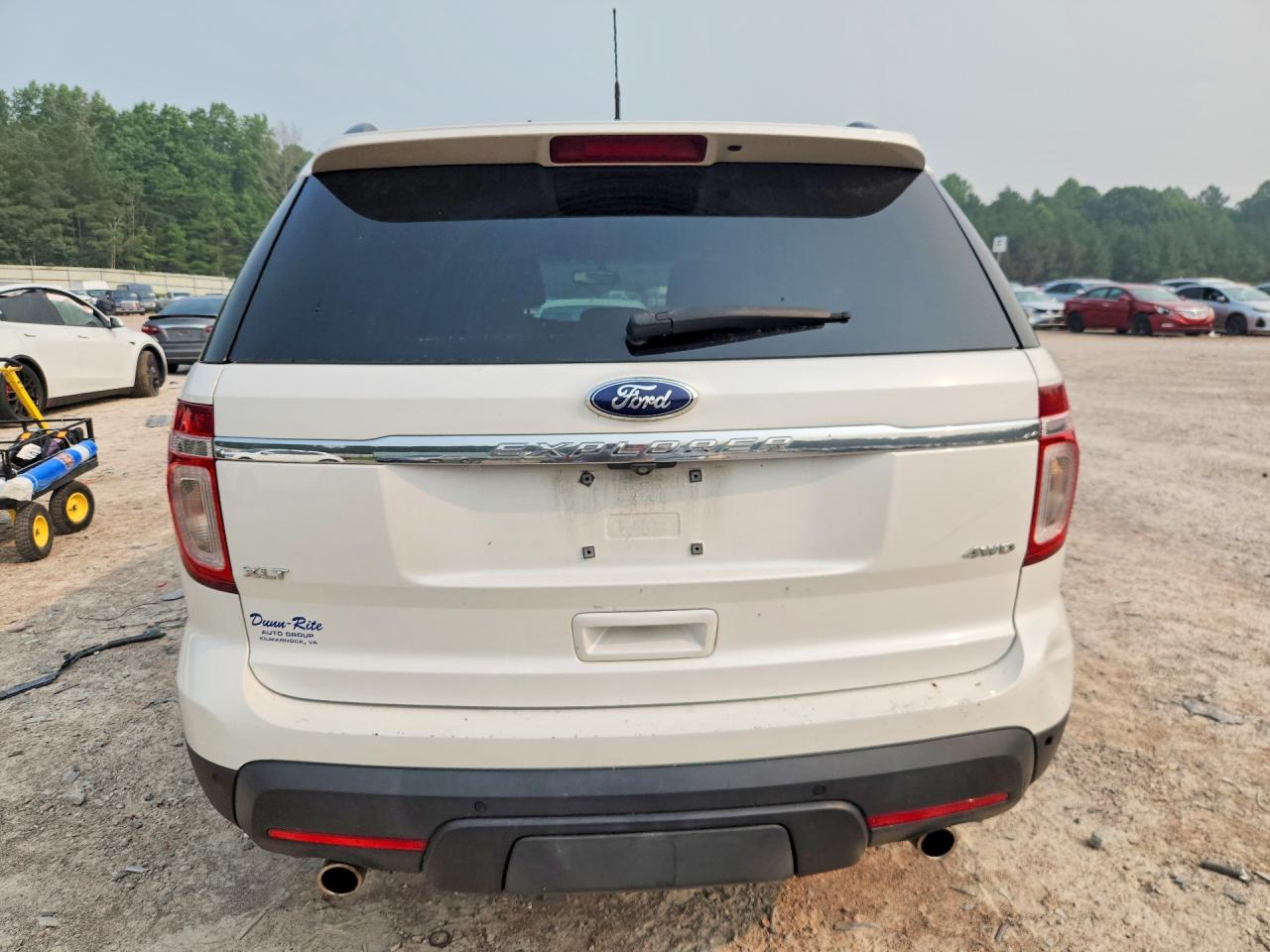 2014 Ford Explorer Xlt White vin: 1FM5K8D87EGA20058