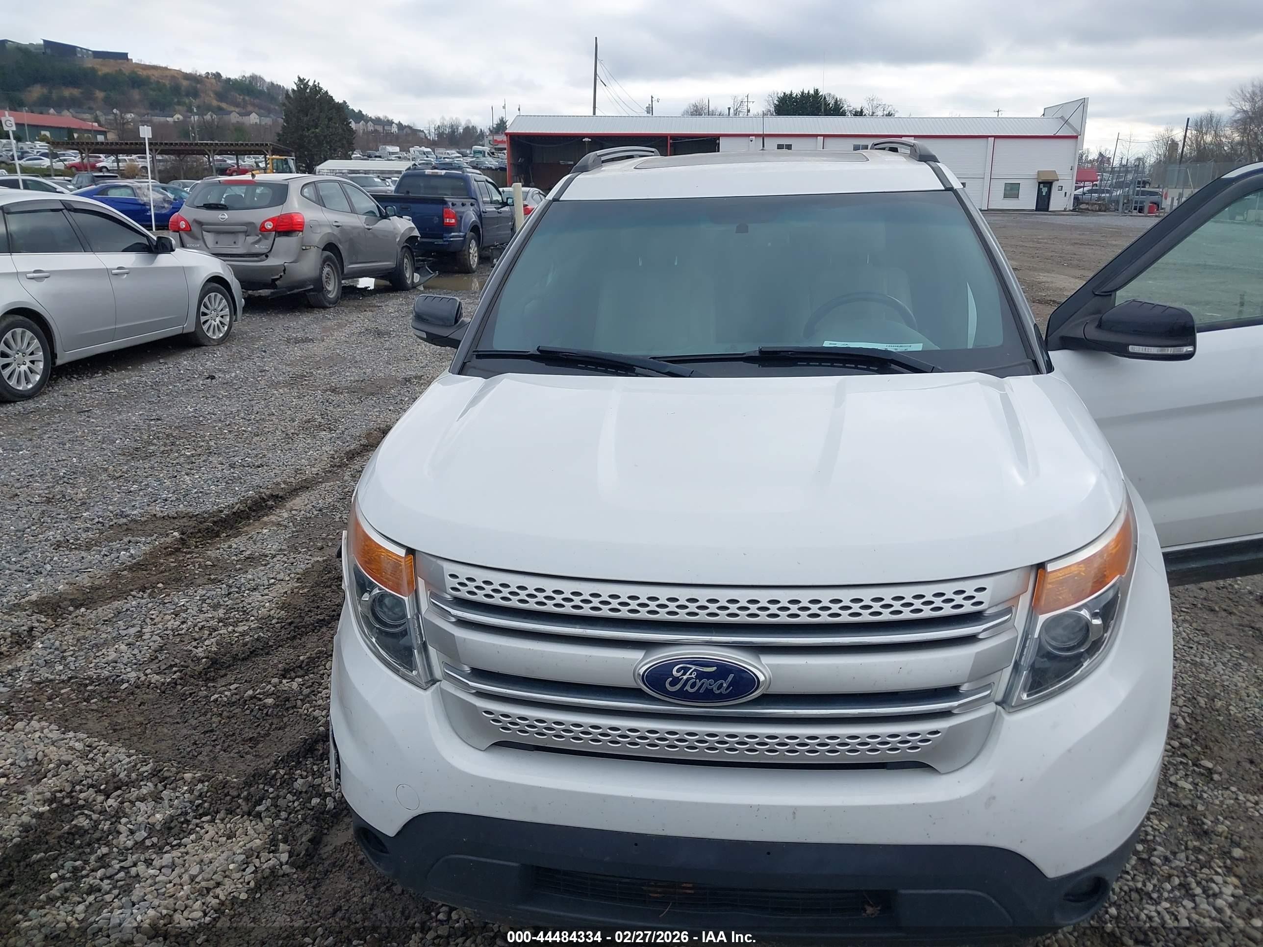 2014 Ford Explorer Xlt White vin: 1FM5K8D87EGA25714