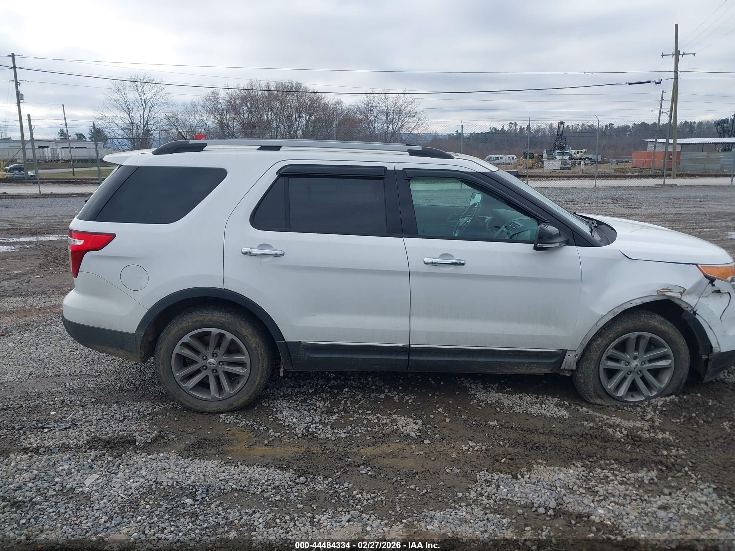 2014 Ford Explorer Xlt White vin: 1FM5K8D87EGA25714