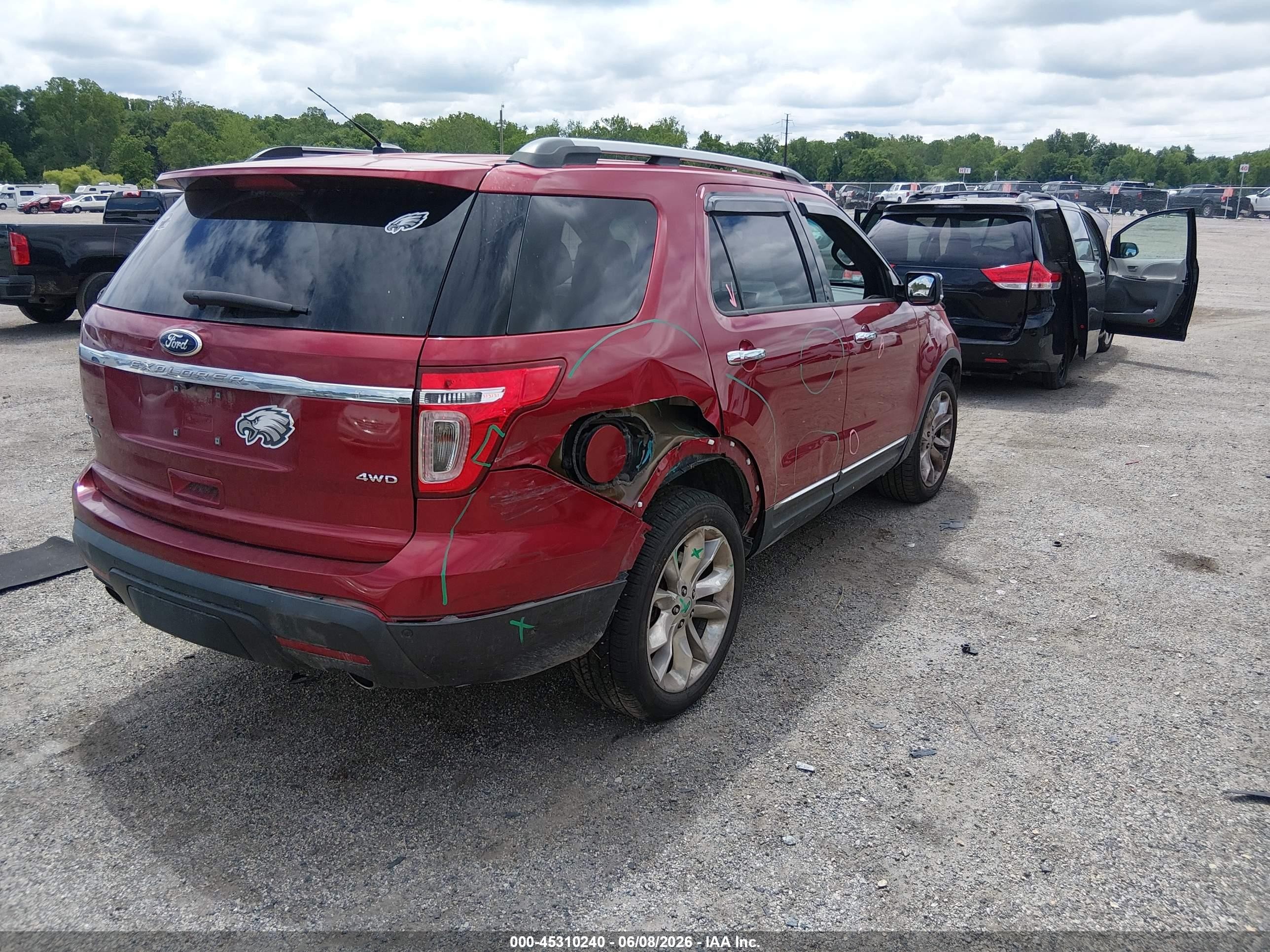 2014 Ford Explorer Xlt Maroon vin: 1FM5K8D87EGA58258