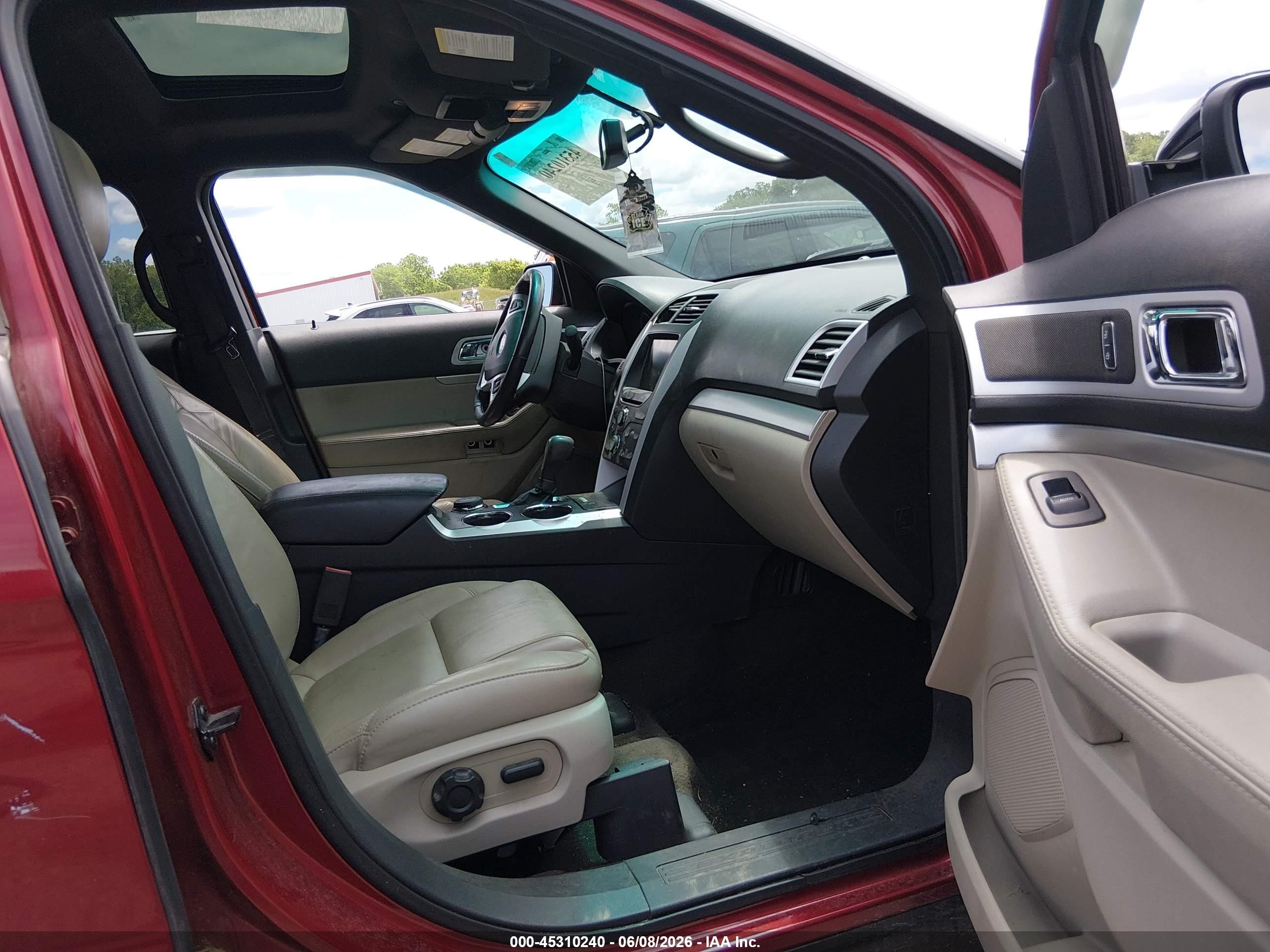 2014 Ford Explorer Xlt Maroon vin: 1FM5K8D87EGA58258
