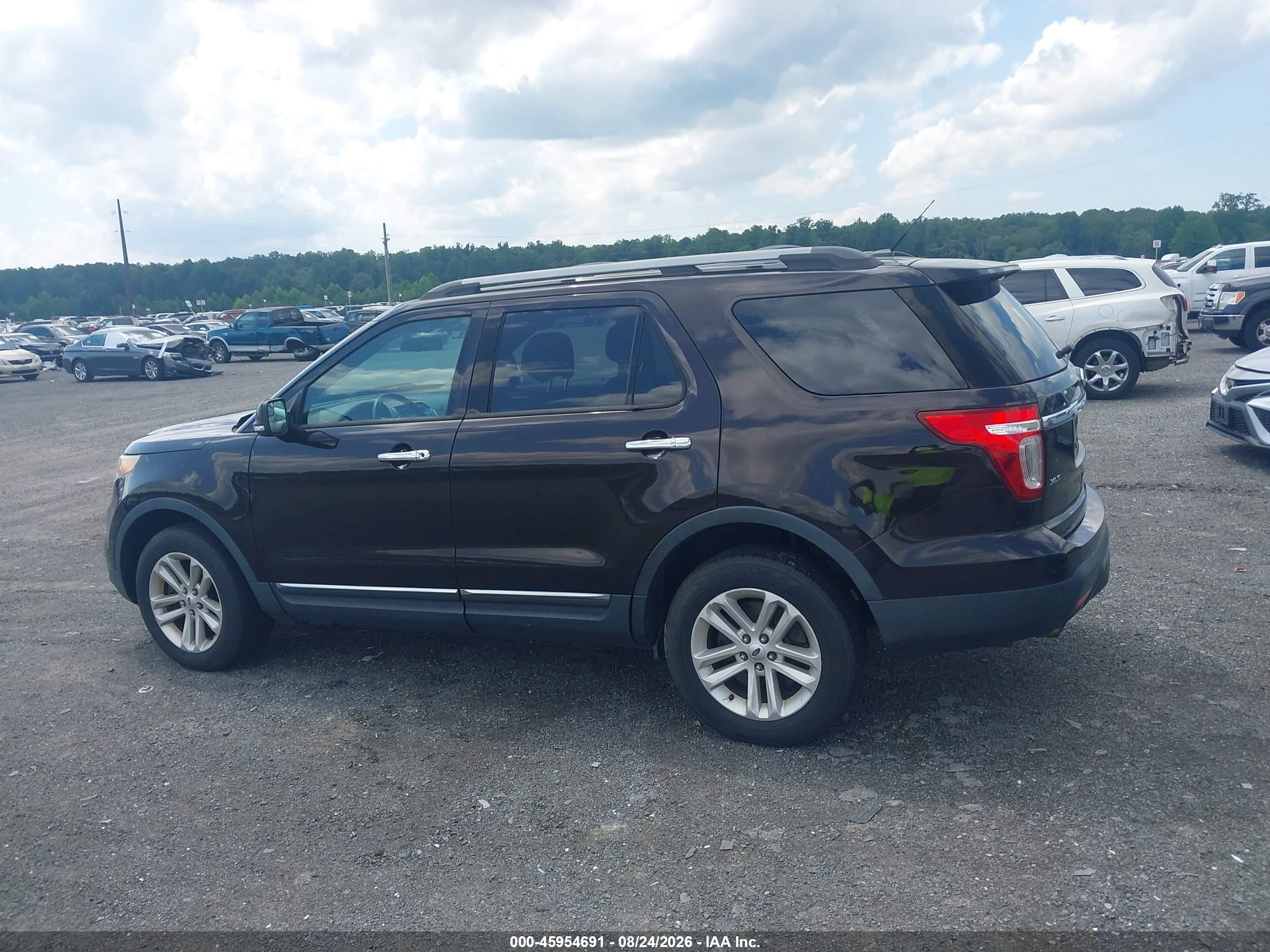 2014 Ford Explorer Xlt Black vin: 1FM5K8D87EGB07765