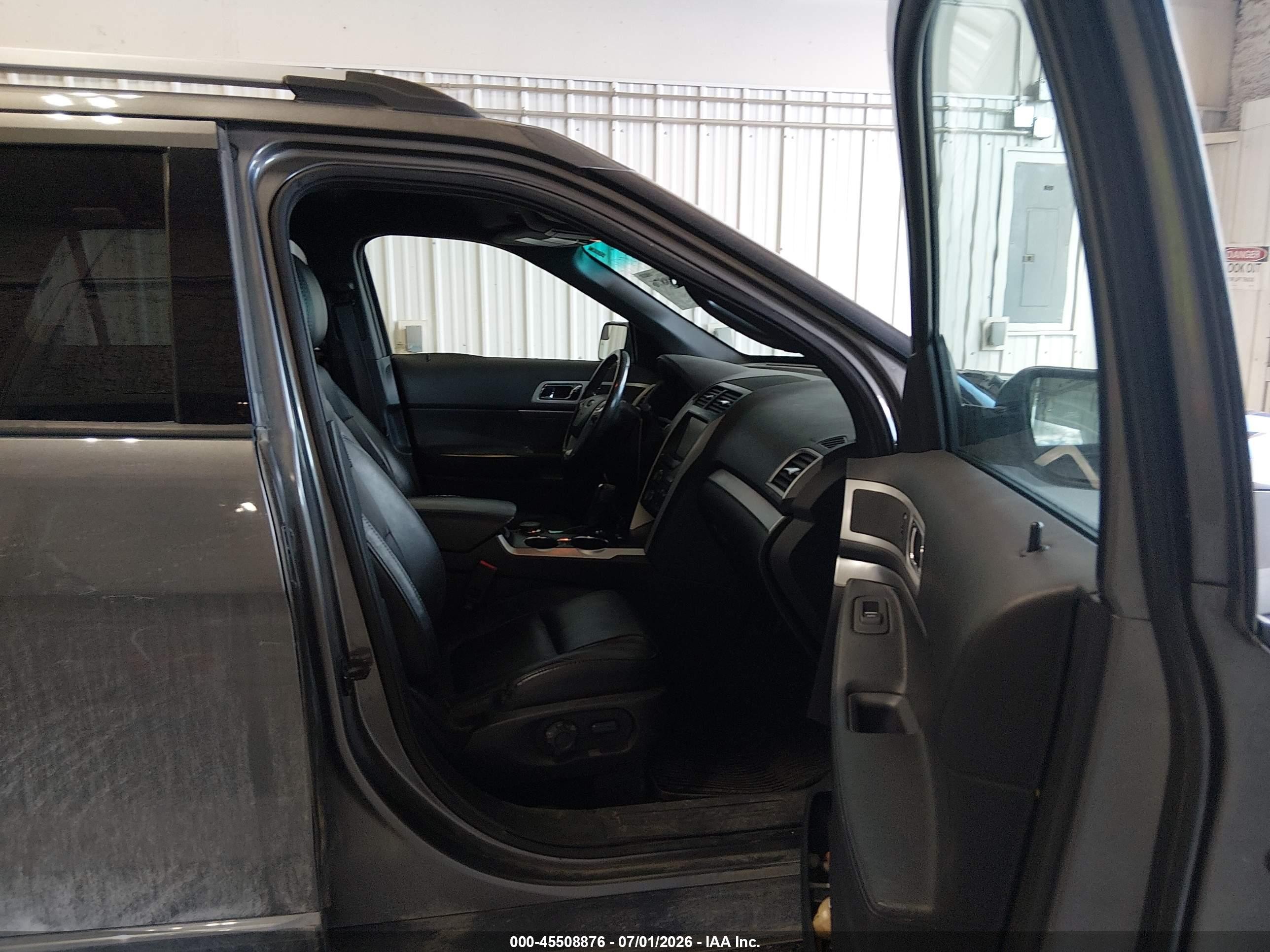 2014 Ford Explorer Xlt Gray vin: 1FM5K8D87EGC25511