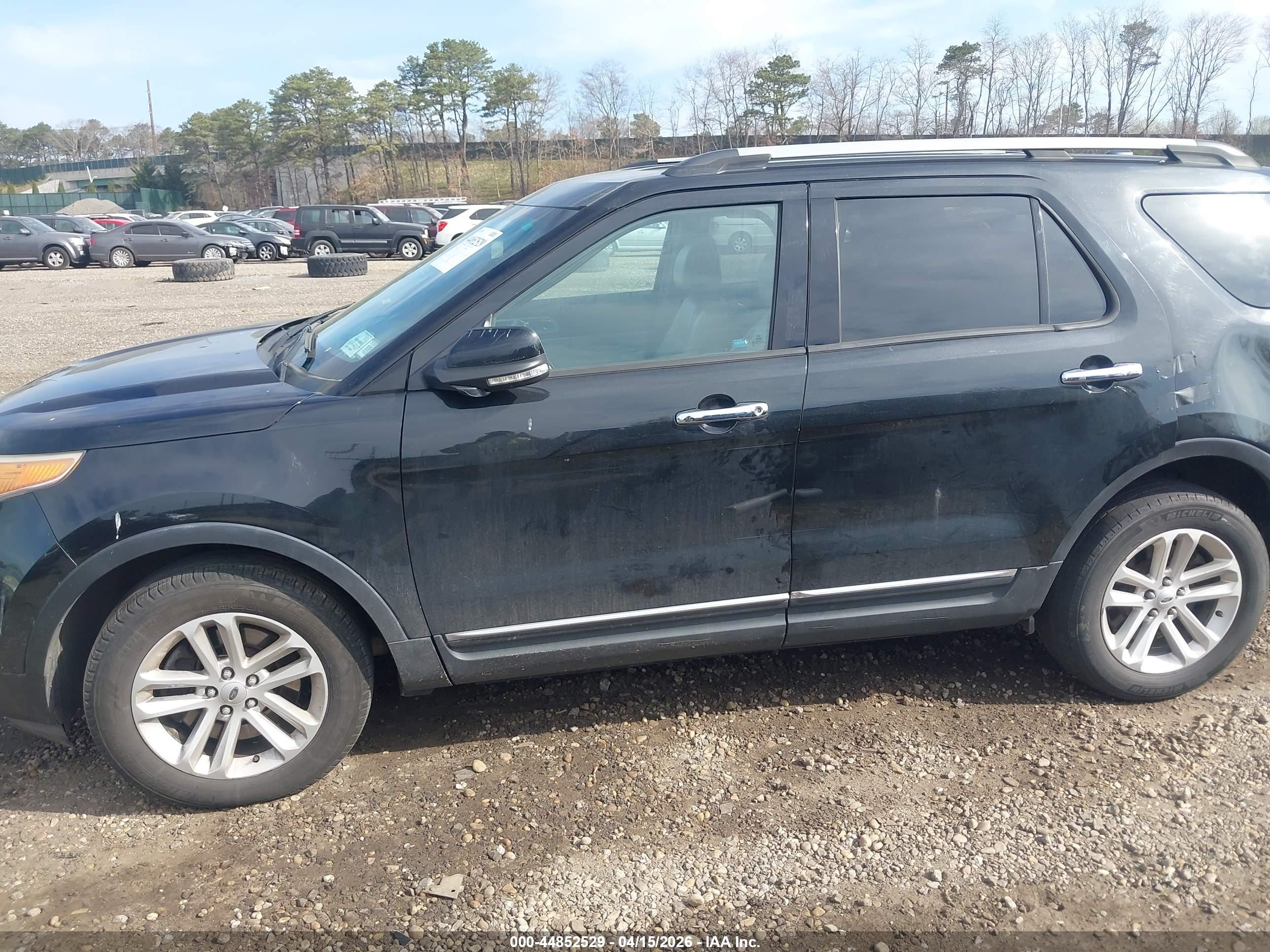 2015 Ford Explorer Xlt Черный vin: 1FM5K8D87FGA16822