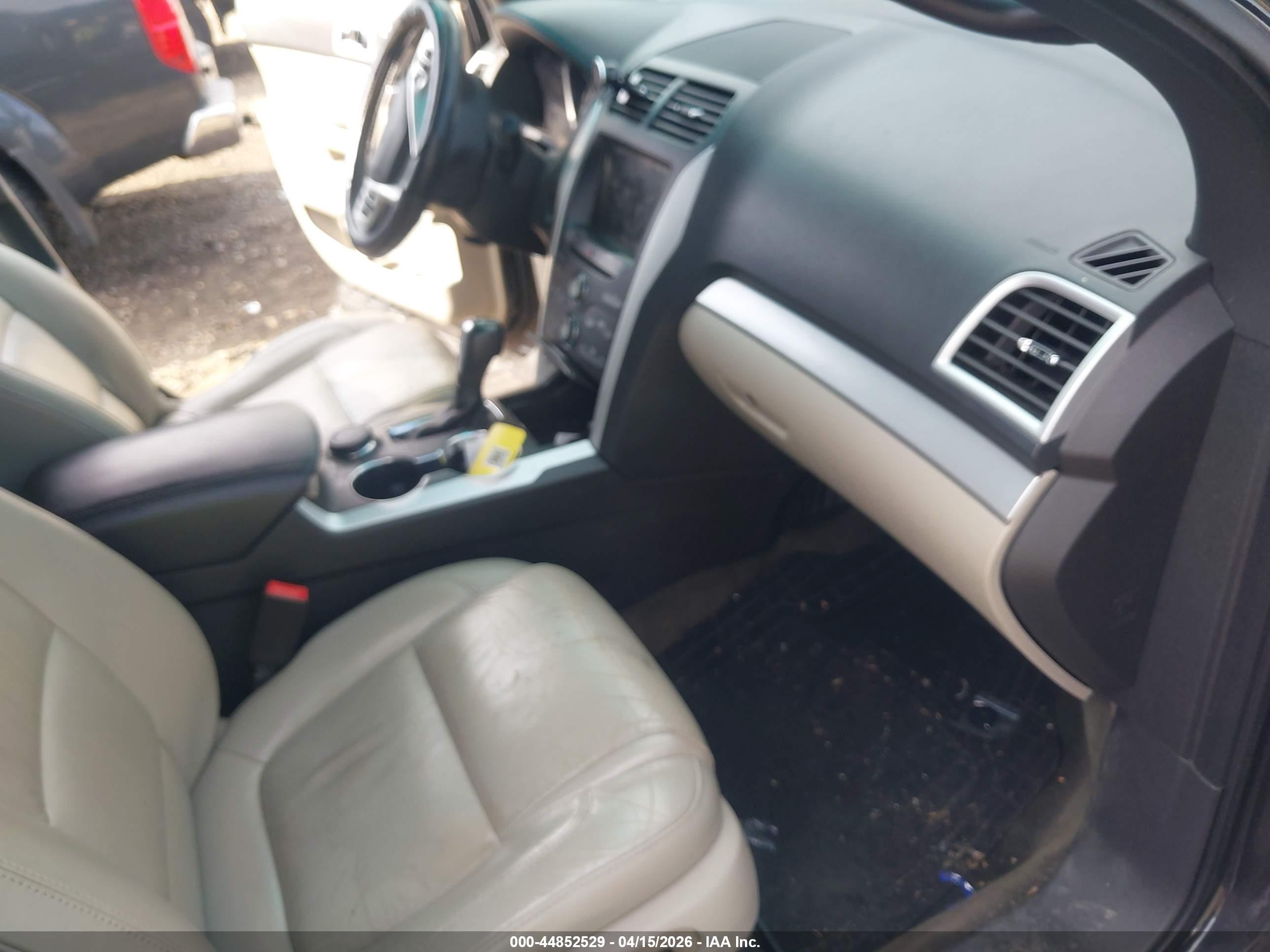 2015 Ford Explorer Xlt Черный vin: 1FM5K8D87FGA16822