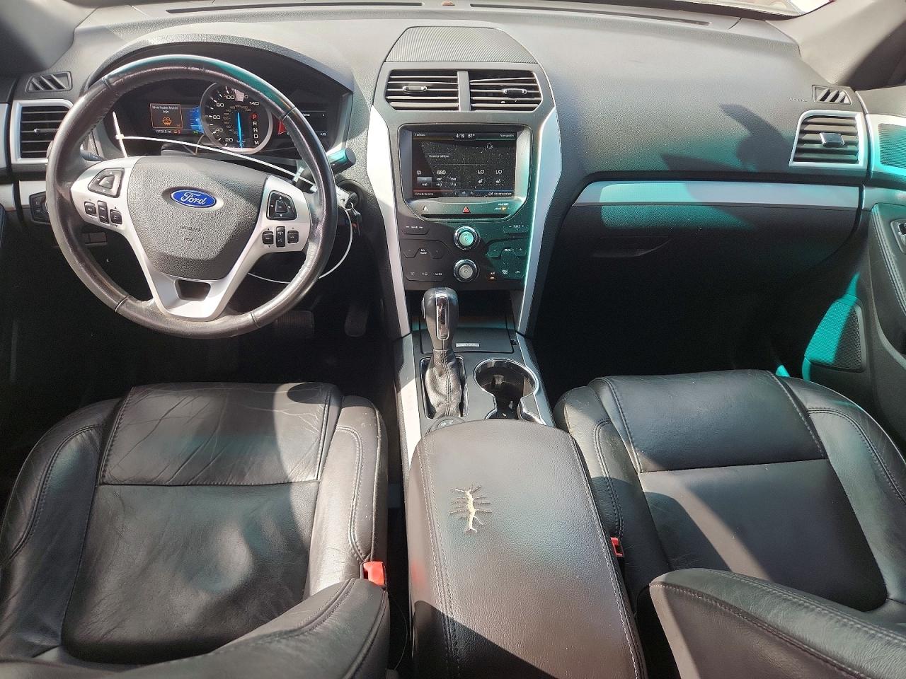 2015 Ford Explorer Xlt White vin: 1FM5K8D87FGA34706