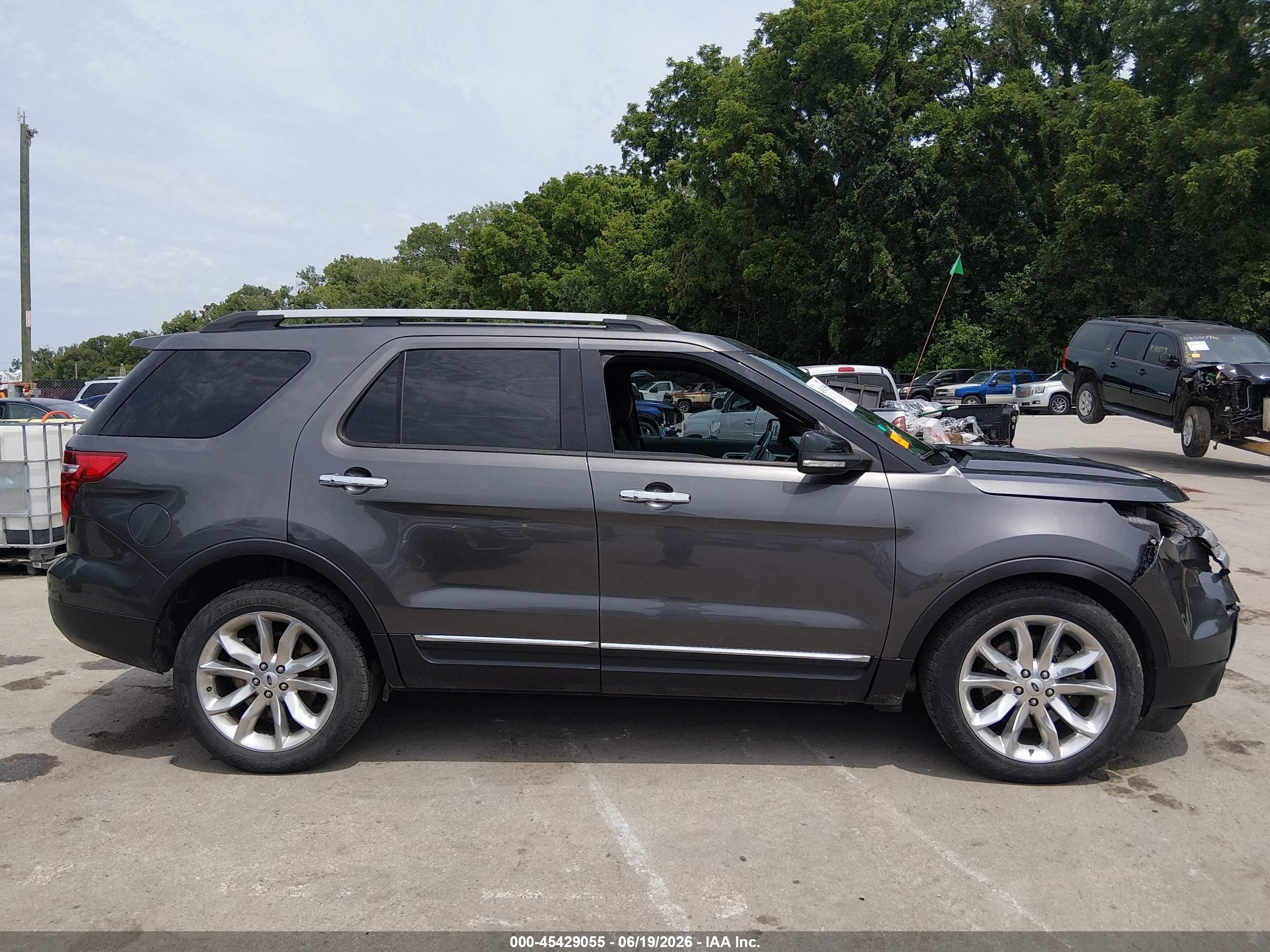 2015 Ford Explorer Xlt Gray vin: 1FM5K8D87FGB10960
